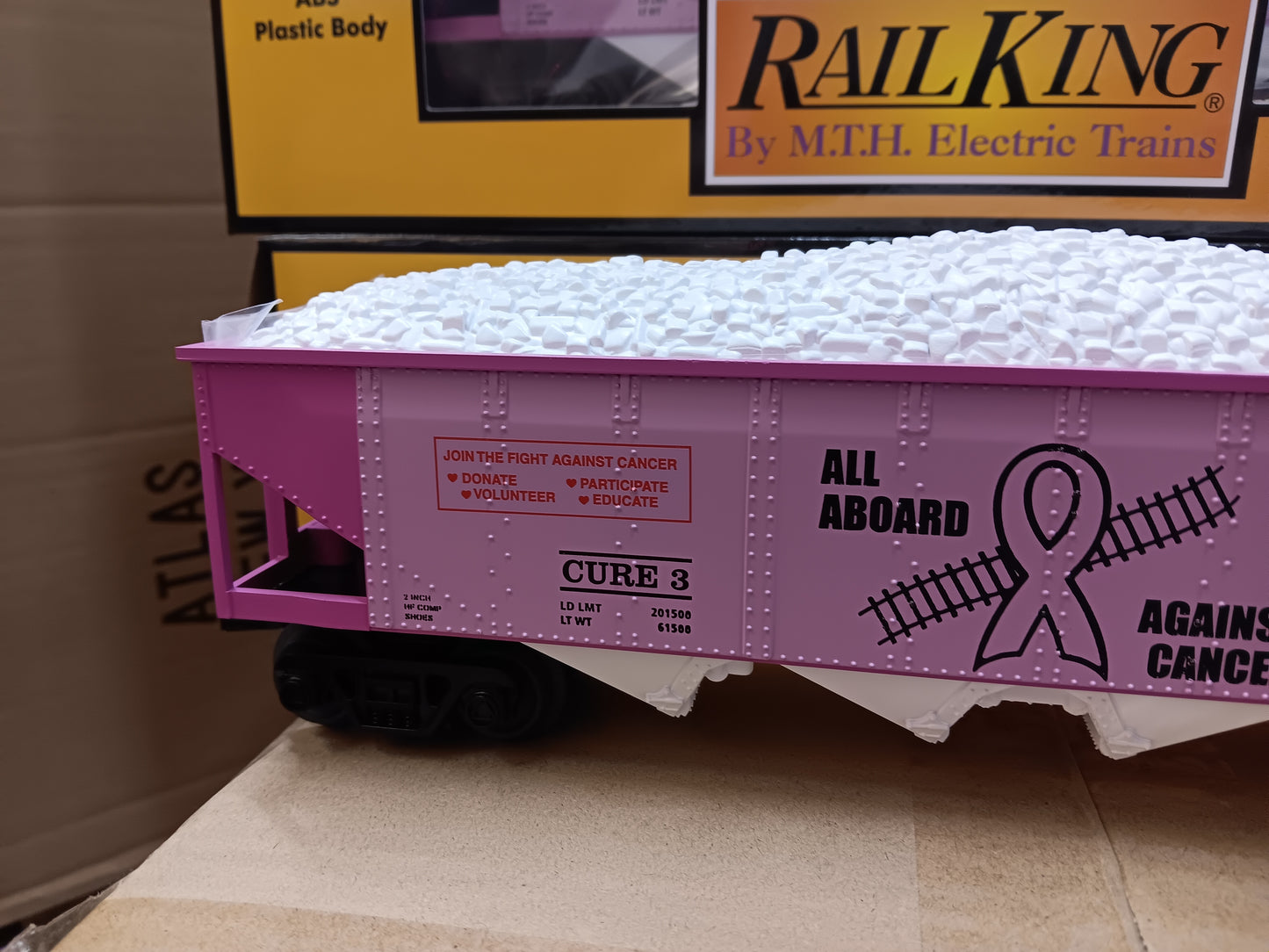 In Stock, Tariff fee included, ( Cancer Awareness 3-Car set ) E-Z Catch Custom Railking Hoppers with White Coal Load