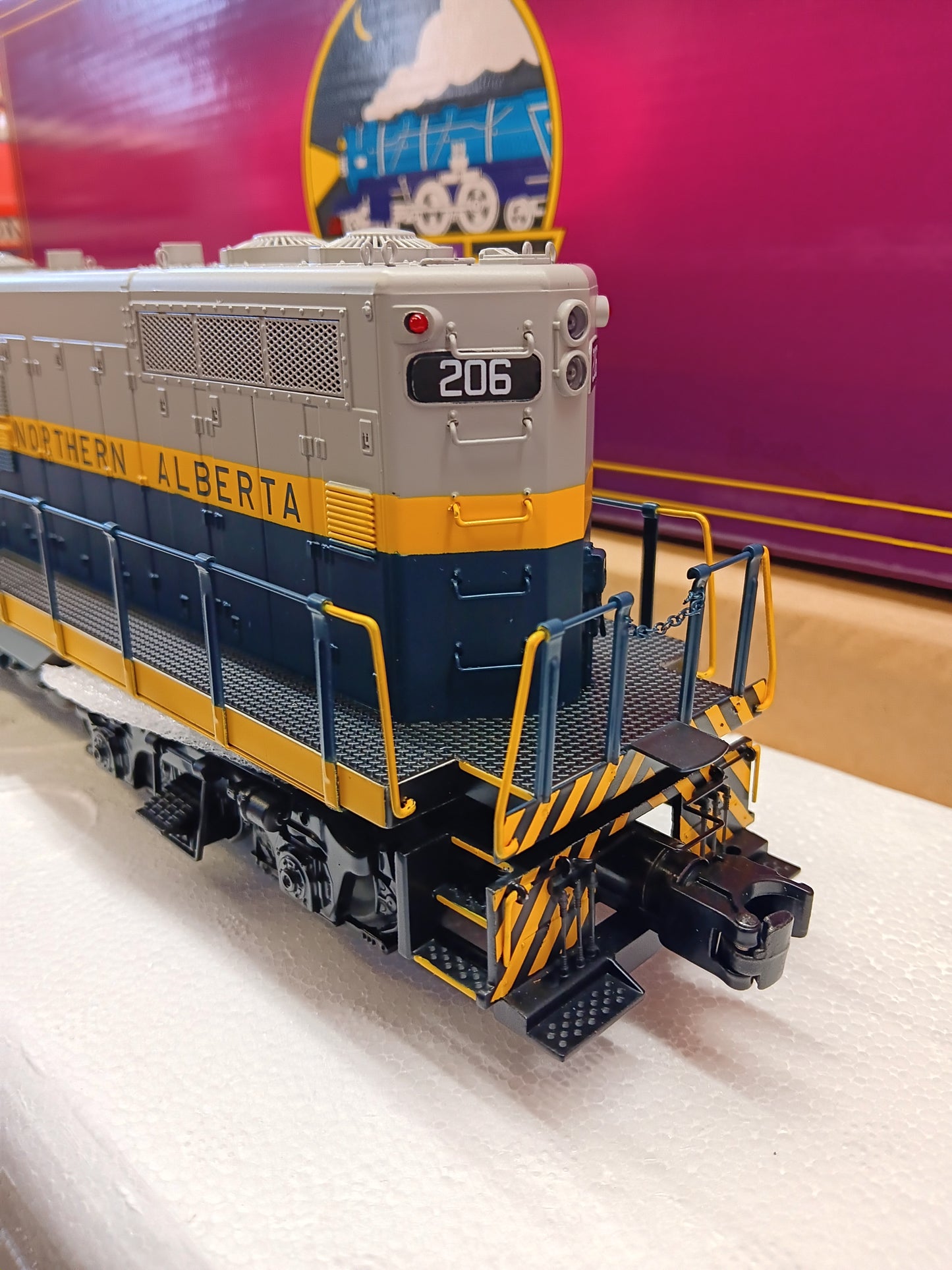 ( Now in Stock ) E-Z Catch Custom Northern Alberta Railway Cab # 206 MTH Premier GP-9 # 20-22026-1