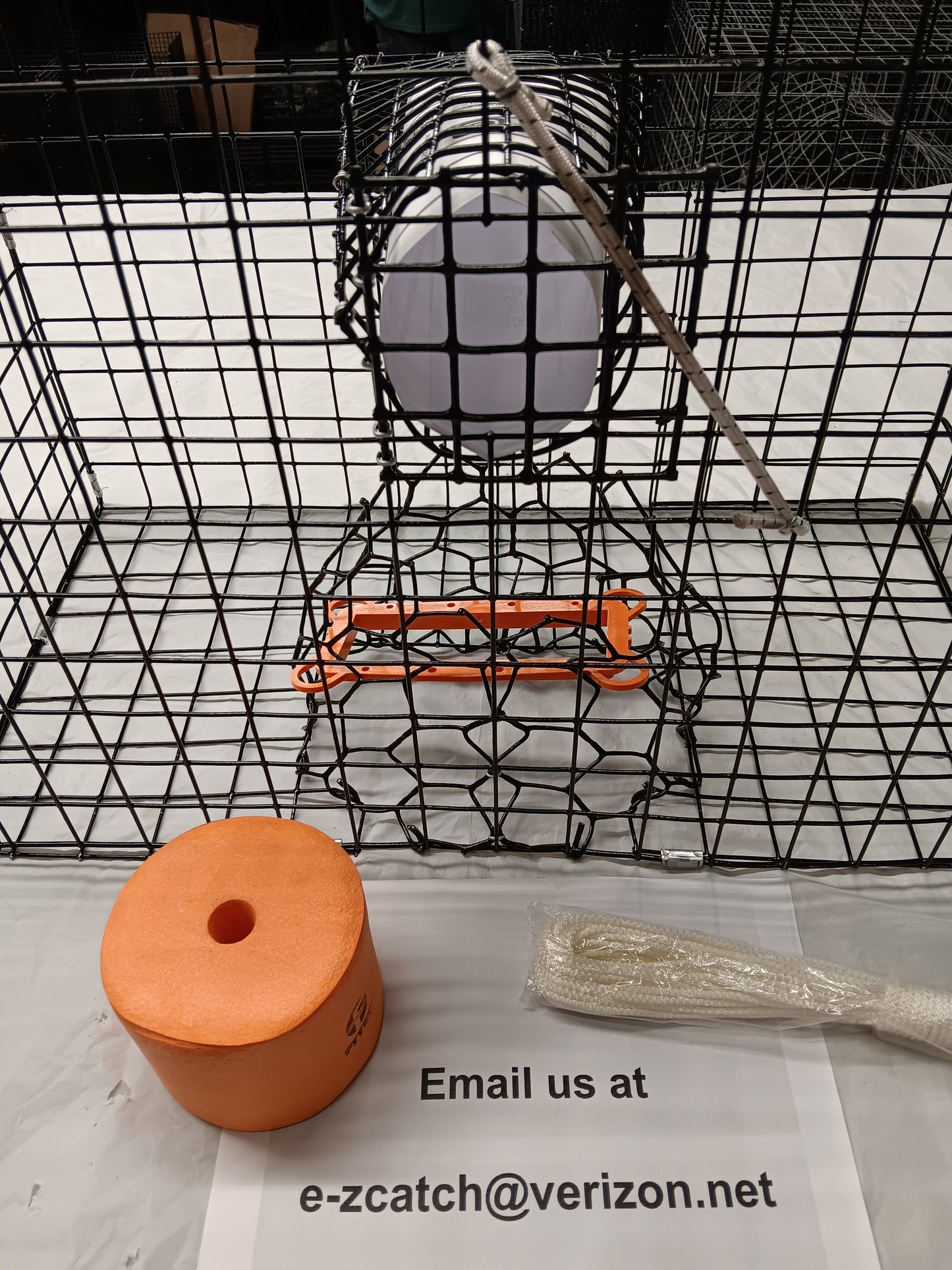 *PICK UP ONLY * E-Z Catch # P-301-B-KIT-LTE Half Size Maryland Style Crab Pot ( 24 x 24 x 12 )