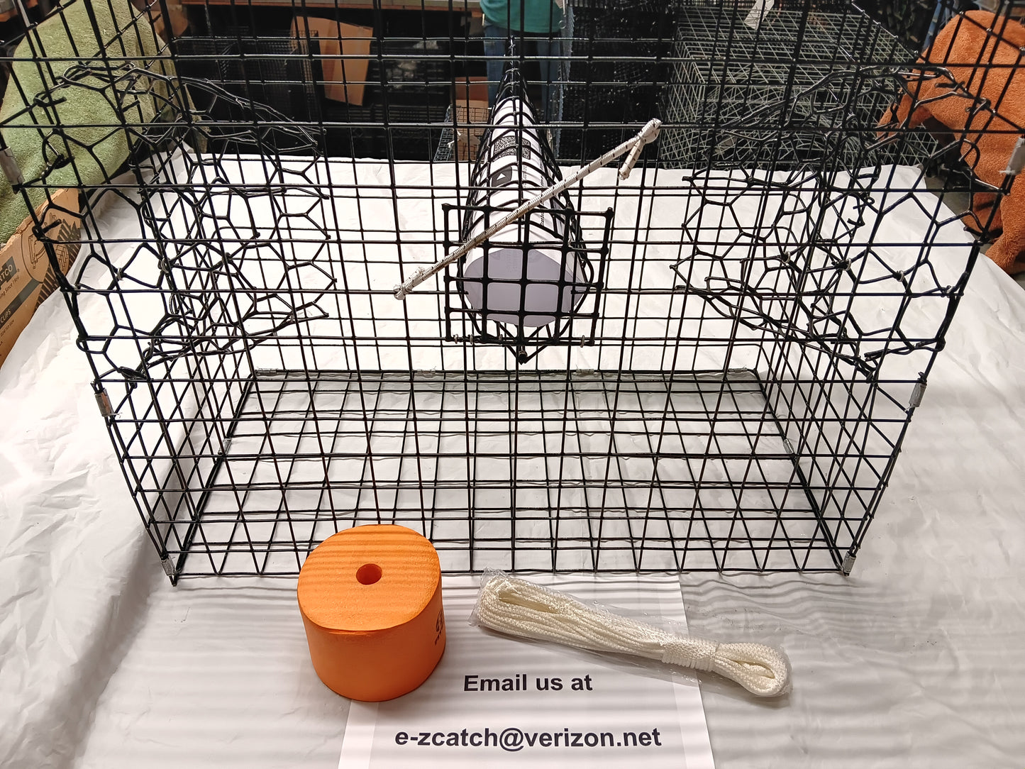 E-Z Catch # P-301-B-KIT Half Size Maryland Style Crab Pot ( 24 x 24 x 12 )