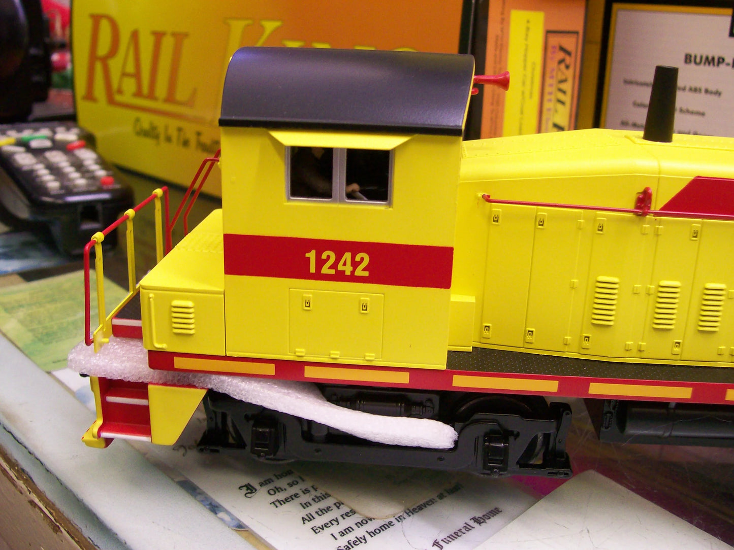 E-Z CATCH MTH CUSTOM GRANITE CITY WORKS SW1200 RAILKING CAB # 1242