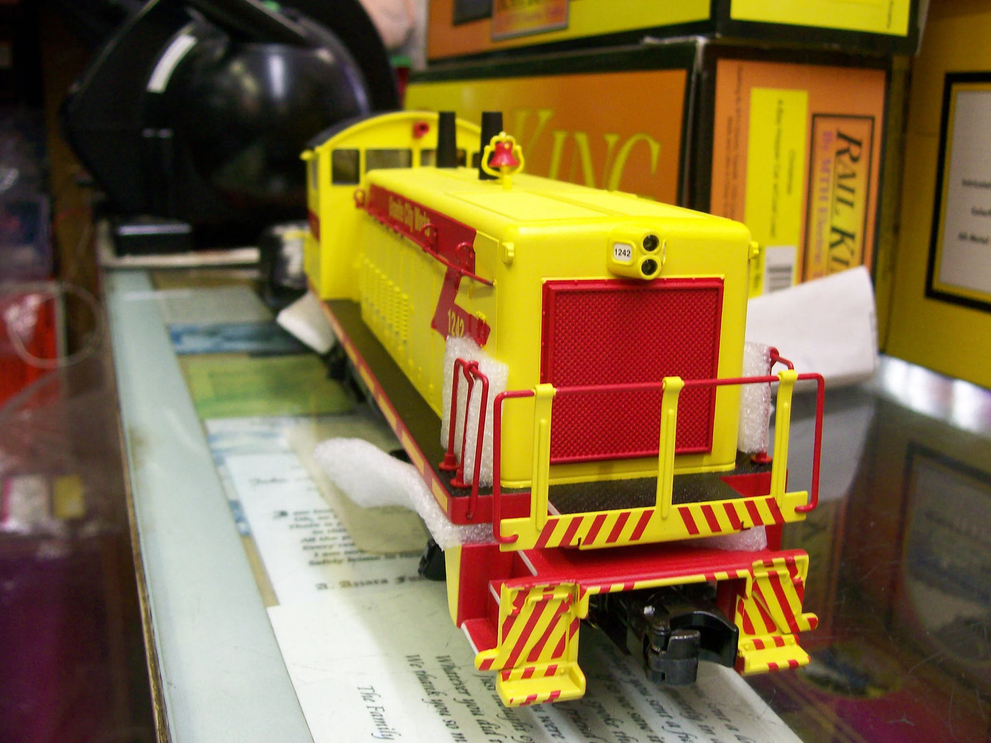 E-Z CATCH MTH CUSTOM GRANITE CITY WORKS SW1200 RAILKING CAB # 1242