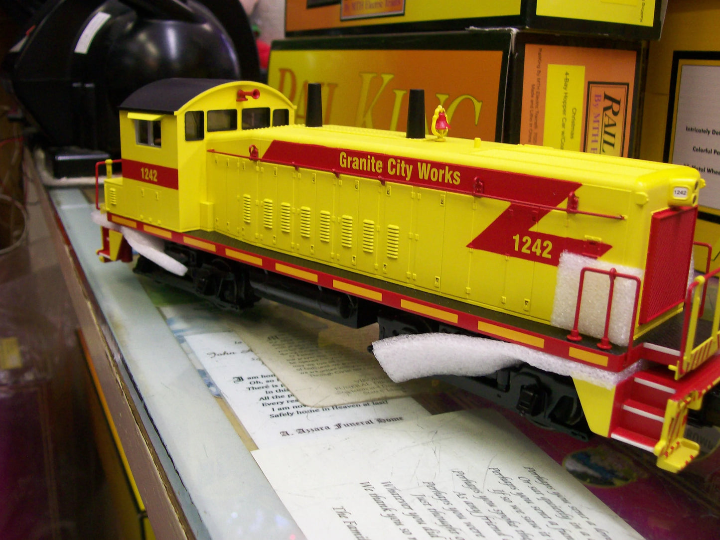E-Z CATCH MTH CUSTOM GRANITE CITY WORKS SW1200 RAILKING CAB # 1242
