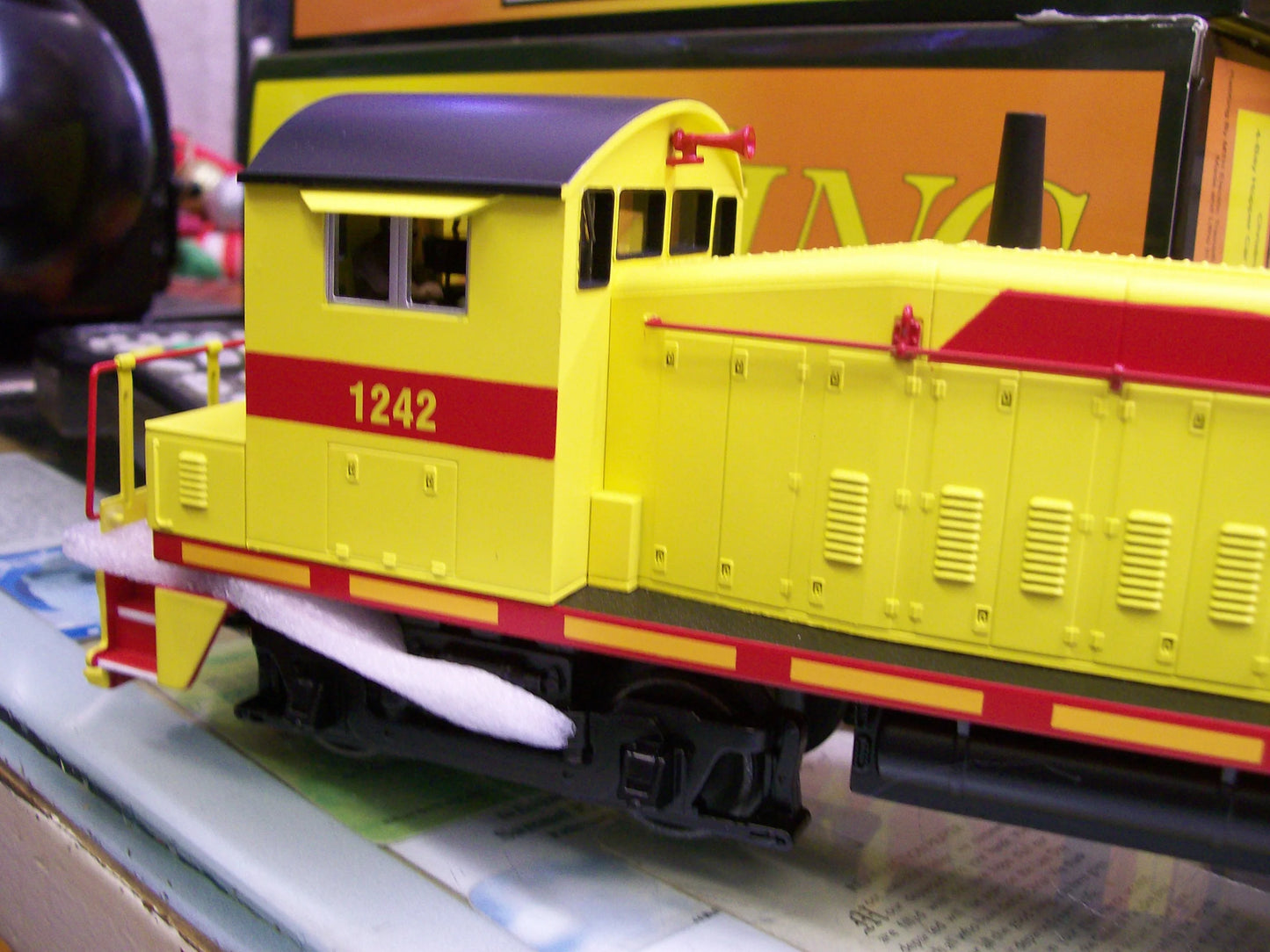 E-Z CATCH MTH CUSTOM GRANITE CITY WORKS SW1200 RAILKING CAB # 1242