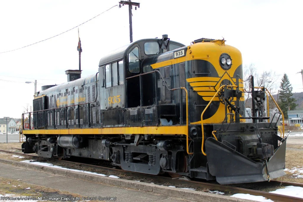 In Stock Exclusive E-Z Catch Custom Run MTH Railking # 30-21190-1 New York & Greenwood Lake RS-3 Cab # 935