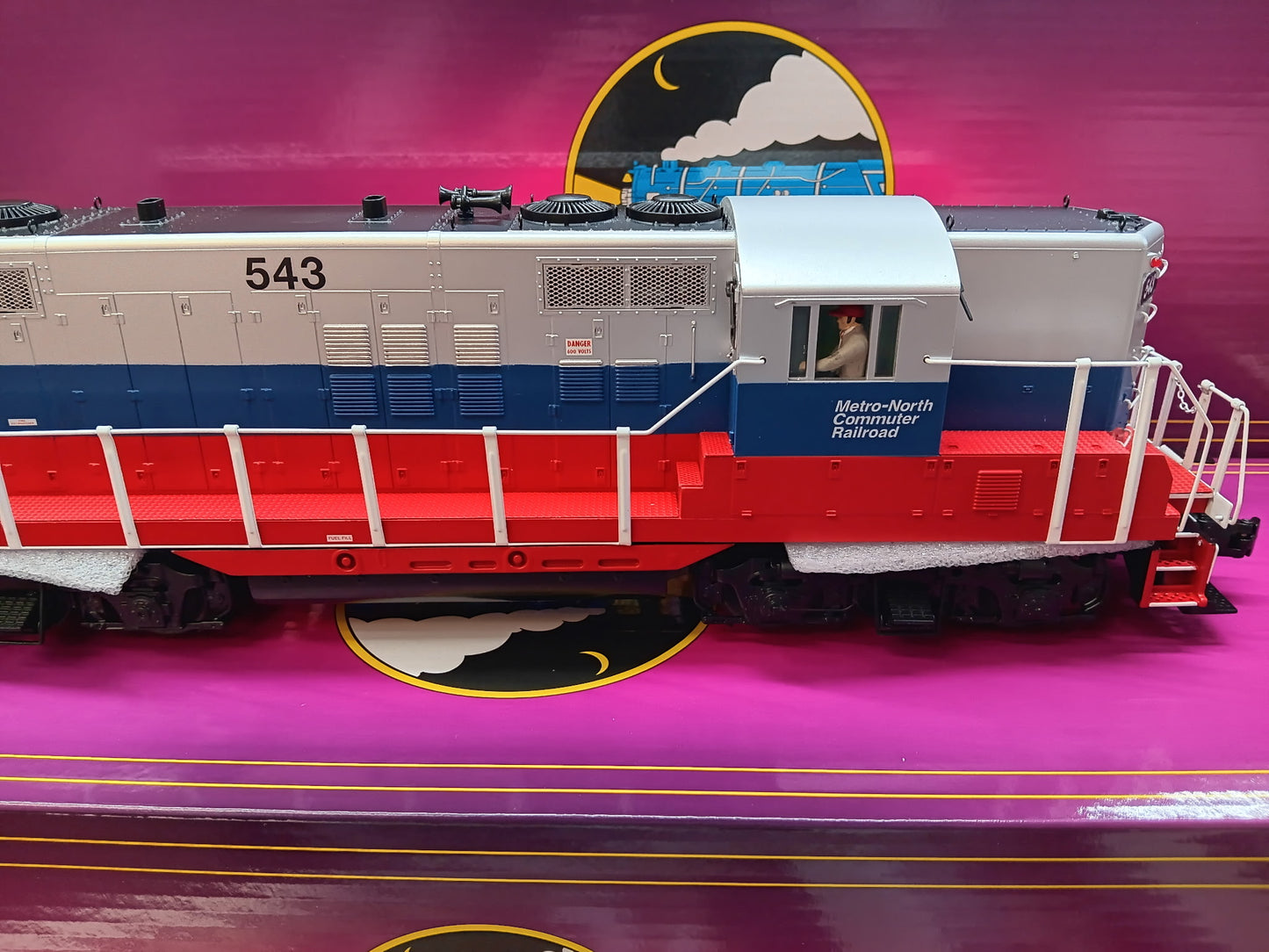 IN STOCK Exclusive E-Z Catch MTH Premier Metro North GP-9 ( Cab # 543 No Torpedo Tubes )