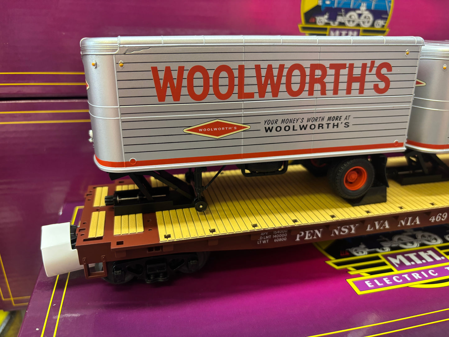 ( SOLD OUT ) MTH Premier # 20-95763 Woolworth's Pup Trailers on Pennsy Flat Car # 469677
