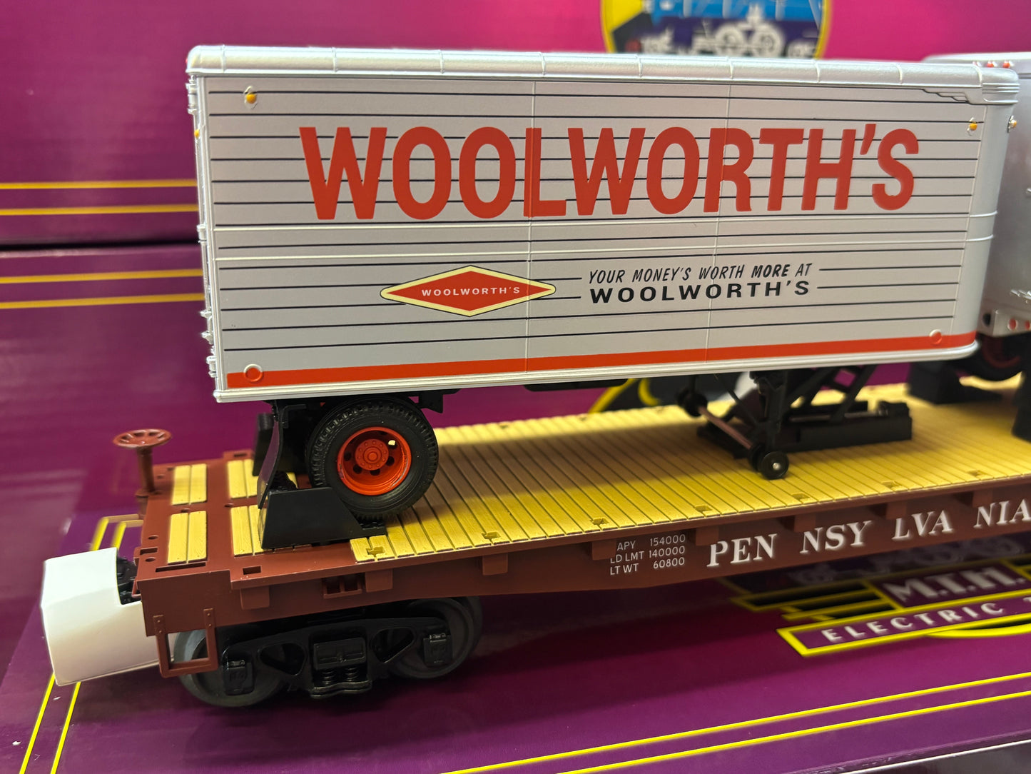 ( SOLD OUT ) MTH Premier # 20-95763 Woolworth's Pup Trailers on Pennsy Flat Car # 469677