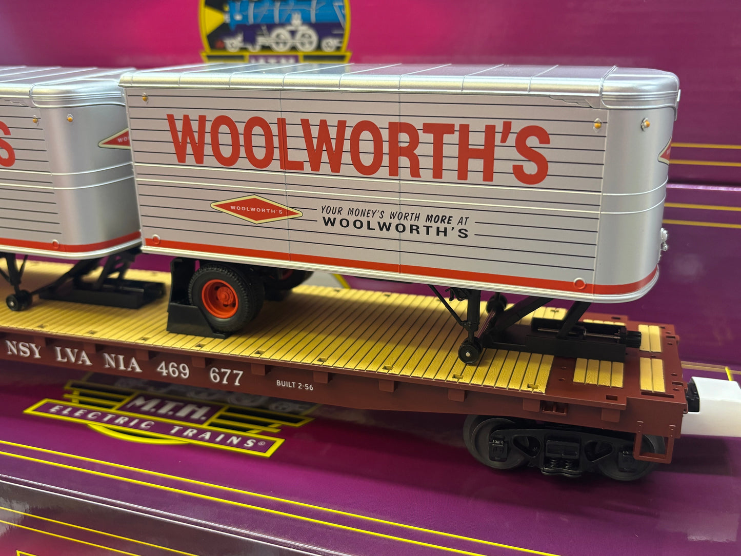 ( SOLD OUT ) MTH Premier # 20-95763 Woolworth's Pup Trailers on Pennsy Flat Car # 469677