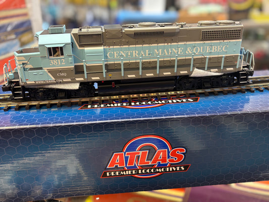 Now IN STOCK, Limited Run ( E-Z Catch Custom Atlas O GP38-3 Central Maine & Quebec Cab # 3812 ( 3-Rail )