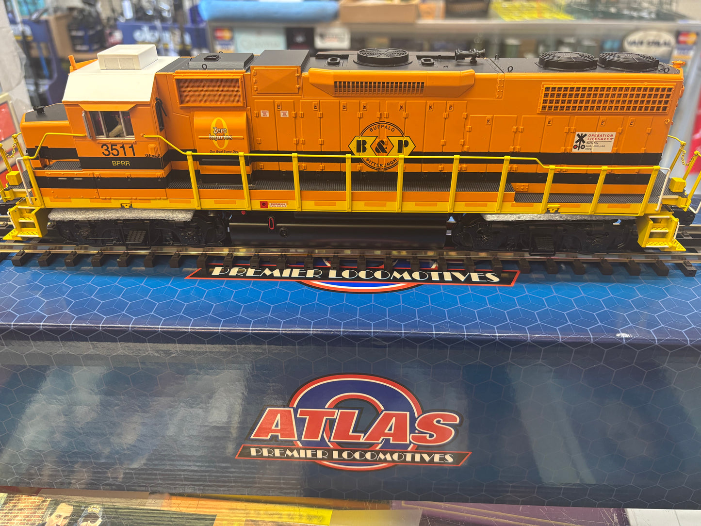 Now IN STOCK ( Buffalo & Pittsburgh Custom Premier Atlas O GP38-2 Cab # 3511 ( 3-Rail )