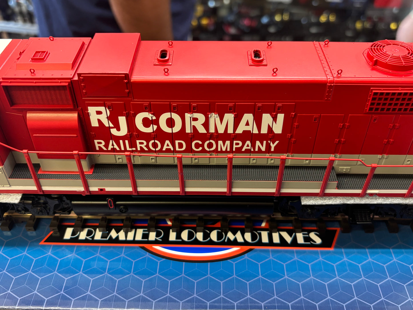 Now IN STOCK ( E-Z Catch RJ Corman GP-38-3 Custom Atlas O Premier Cab # 3812 ( 3-rail )