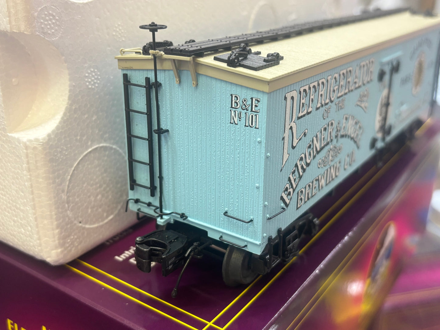 ( Sold Out )  E-Z Catch Exclusive Custom Run MTH Premier O Scale # 20-94710 Bergner & Engel 36' Woodsided Reefer # 101