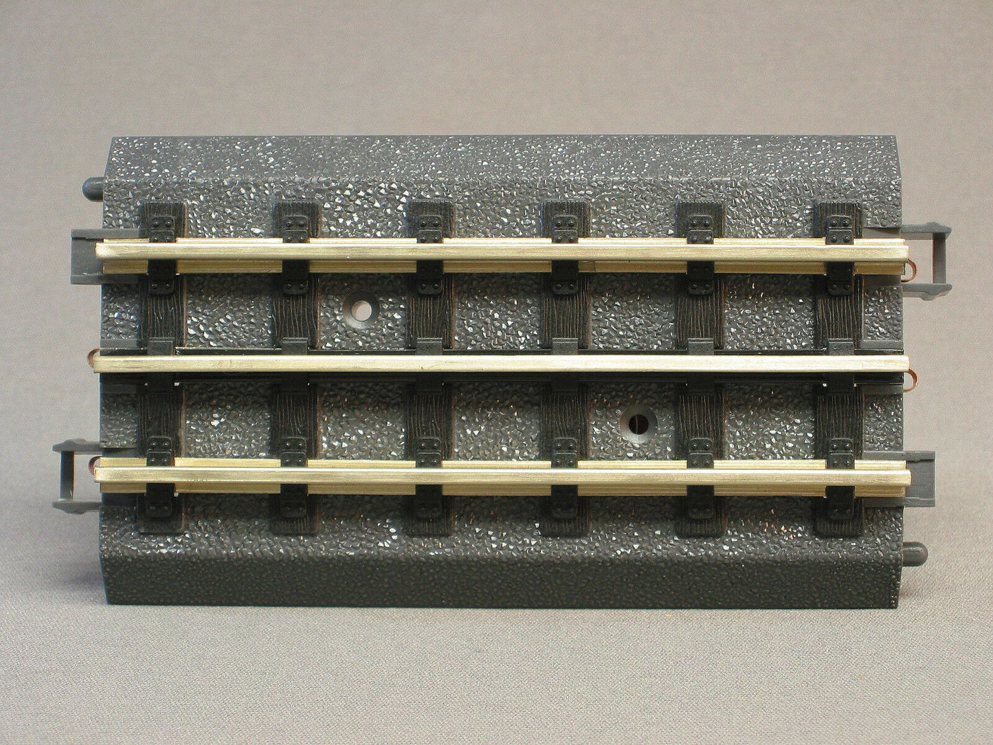 MTH # 40-1016 ( O GAUGE ) REALTRAX 5 INCH STRAIGHT SECTION