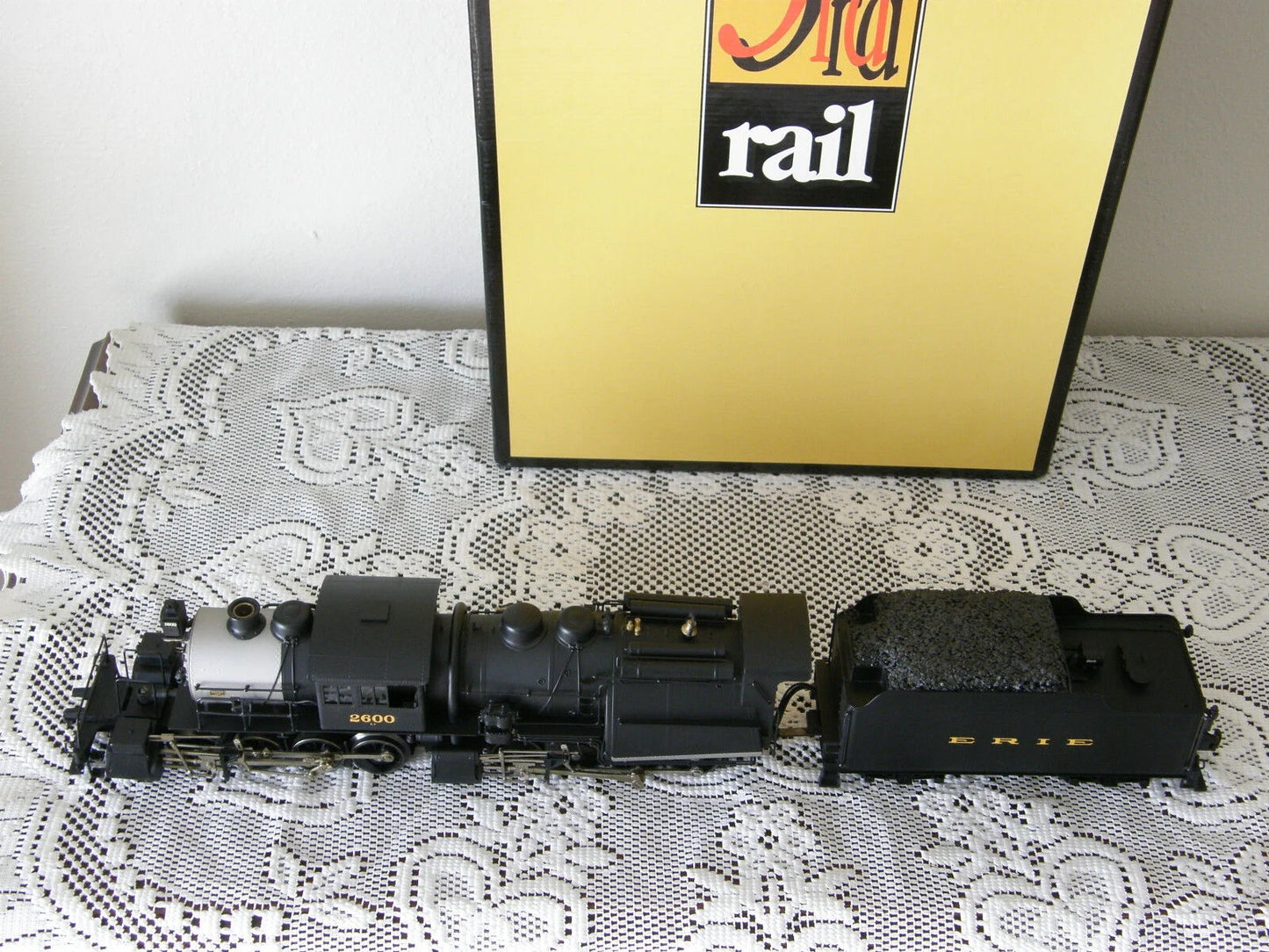( Sold Out ) Sunset Models Erie Camelback 0-8-8-0 Brass 3rd. Rail Cab # 2600 w/ TMCC & Railsounds ( 3-Rail )