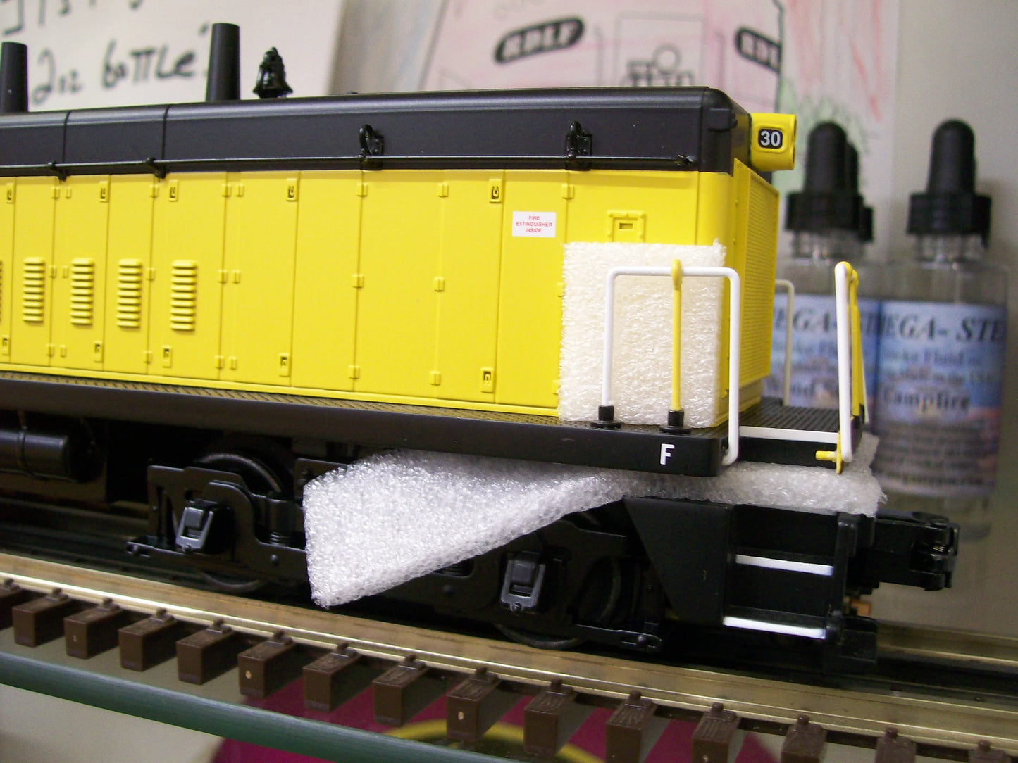 ( Sold Out ) EXCLUSIVE E-Z CATCH MTH CUSTOM SOUTH BUFFALO RAILWAY SW-1200 CAB 30