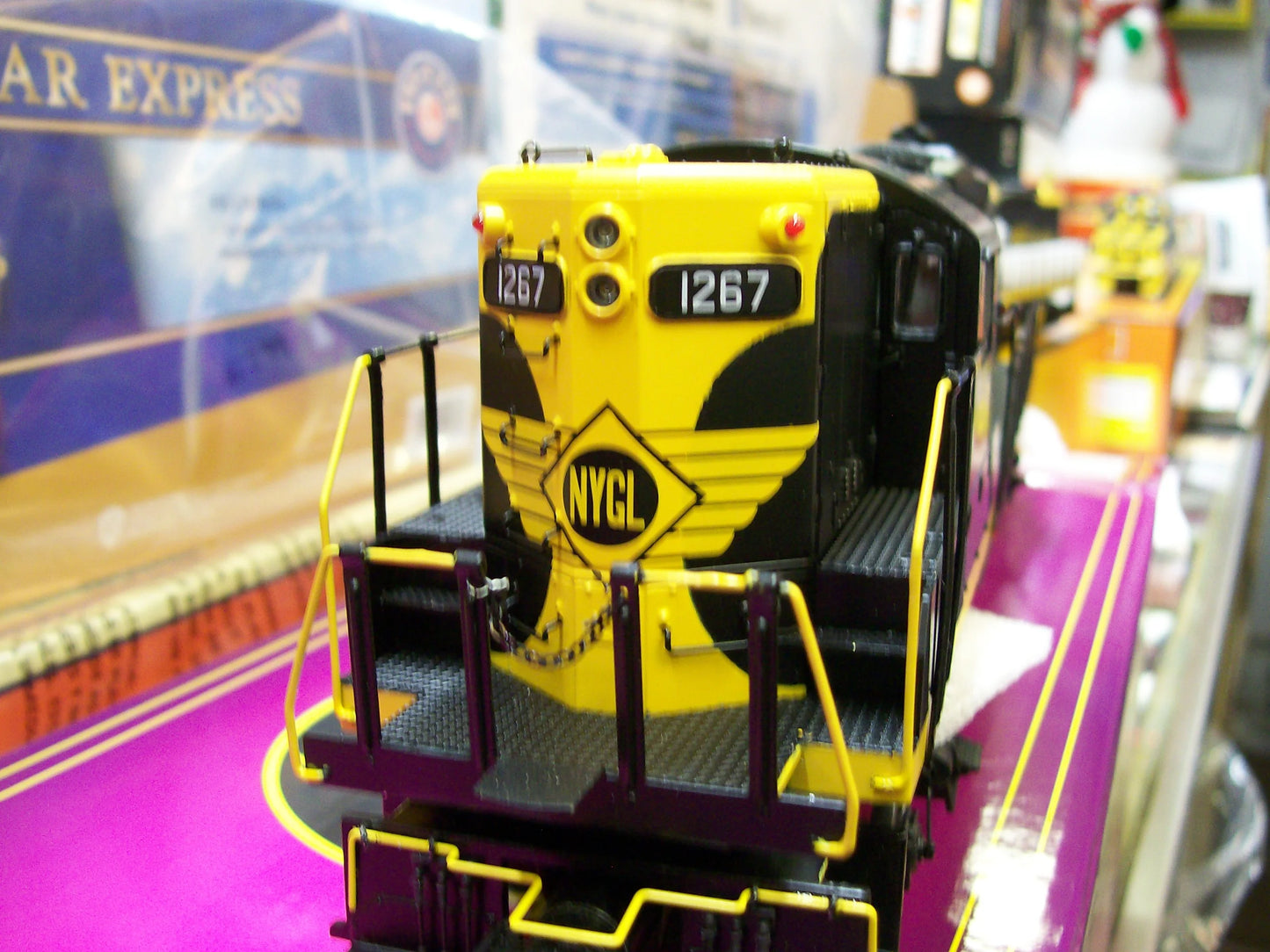 ( On SALE ) E-Z Catch ( EXCLUSIVE NEW YORK & GREENWOOD LAKE MTH PREMIER GP-9 # 1267