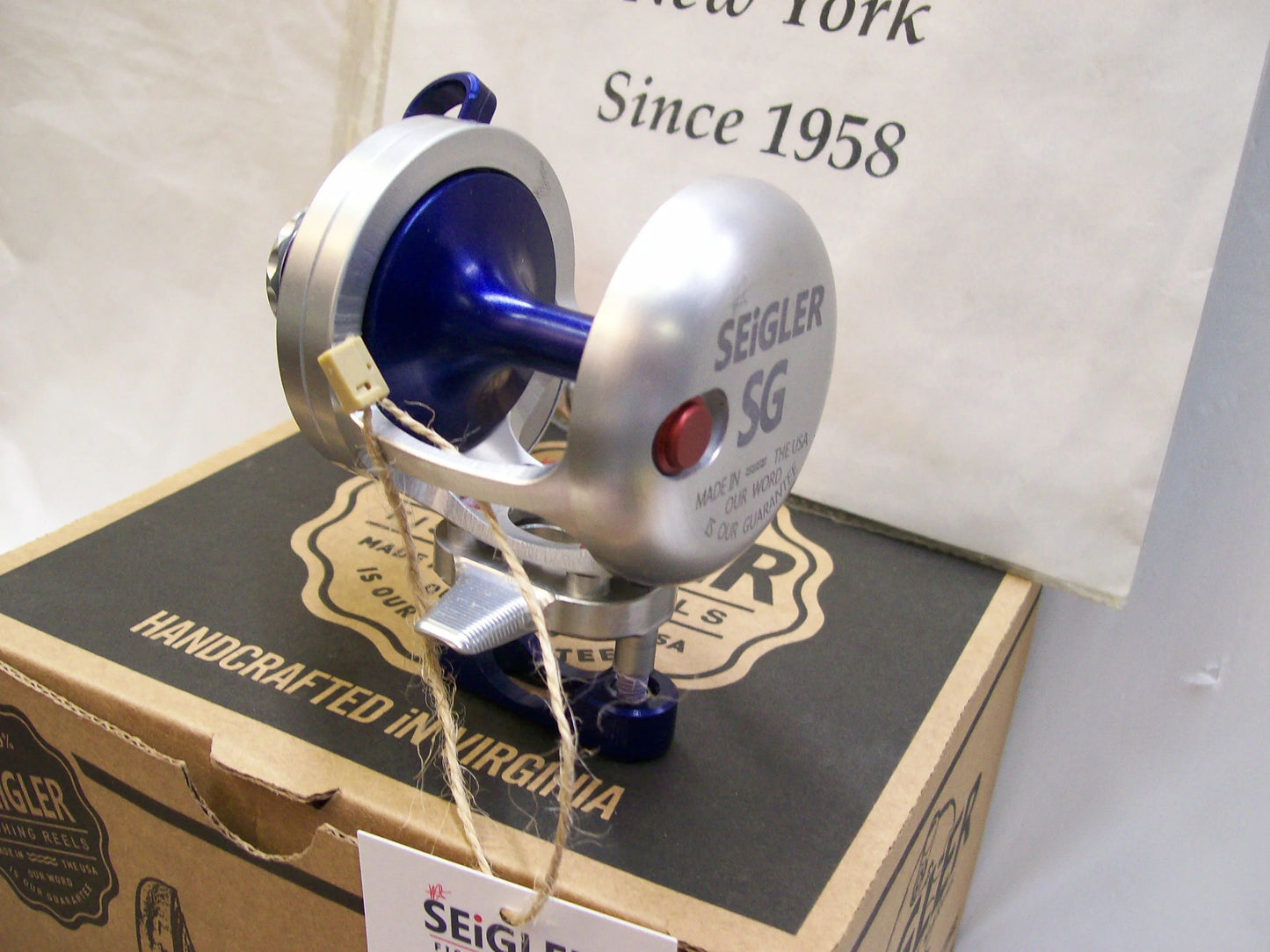 Custom Seigler SG Small Game Red, White & Blue Lever Drag Reel Right Handed NEW