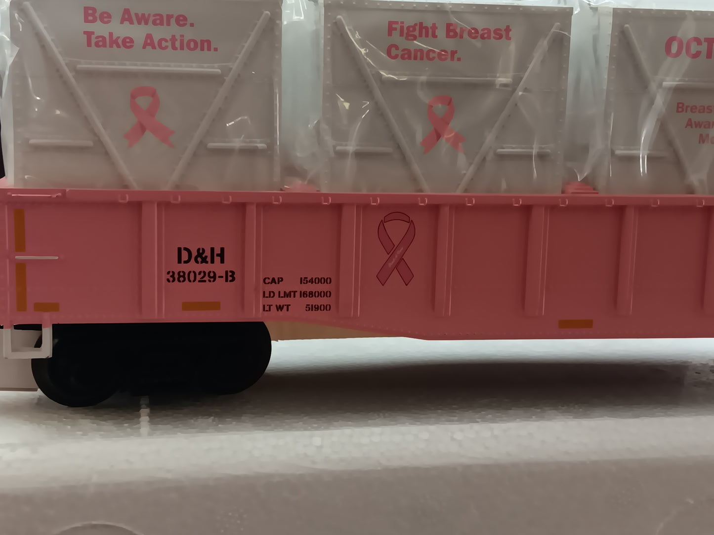 In Stock  ( Exclusive E-Z Catch Custom Premier D&H Pink Cancer Awareness Gondola w/White LCL Containers # 38028-A