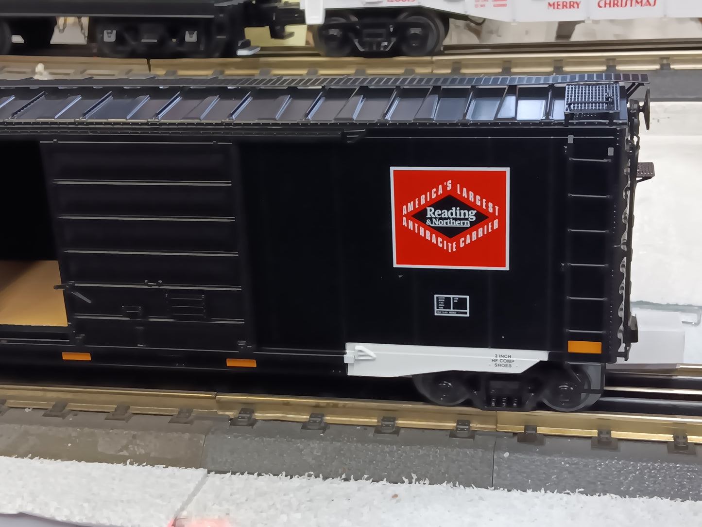 In Stock ( E-Z Catch Exclusive ) MTH PREMIER # 20-92437F RBM&N 50' PS-1 Box Car # 82198