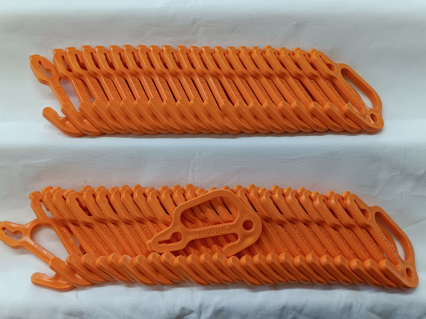 E-Z Catch Orange Plastic Crab Pot / Crab Trap Shock Cord Hooks ( 50 pk ) USA Made Choose from Buffalo, Penguin, or Anchor Style