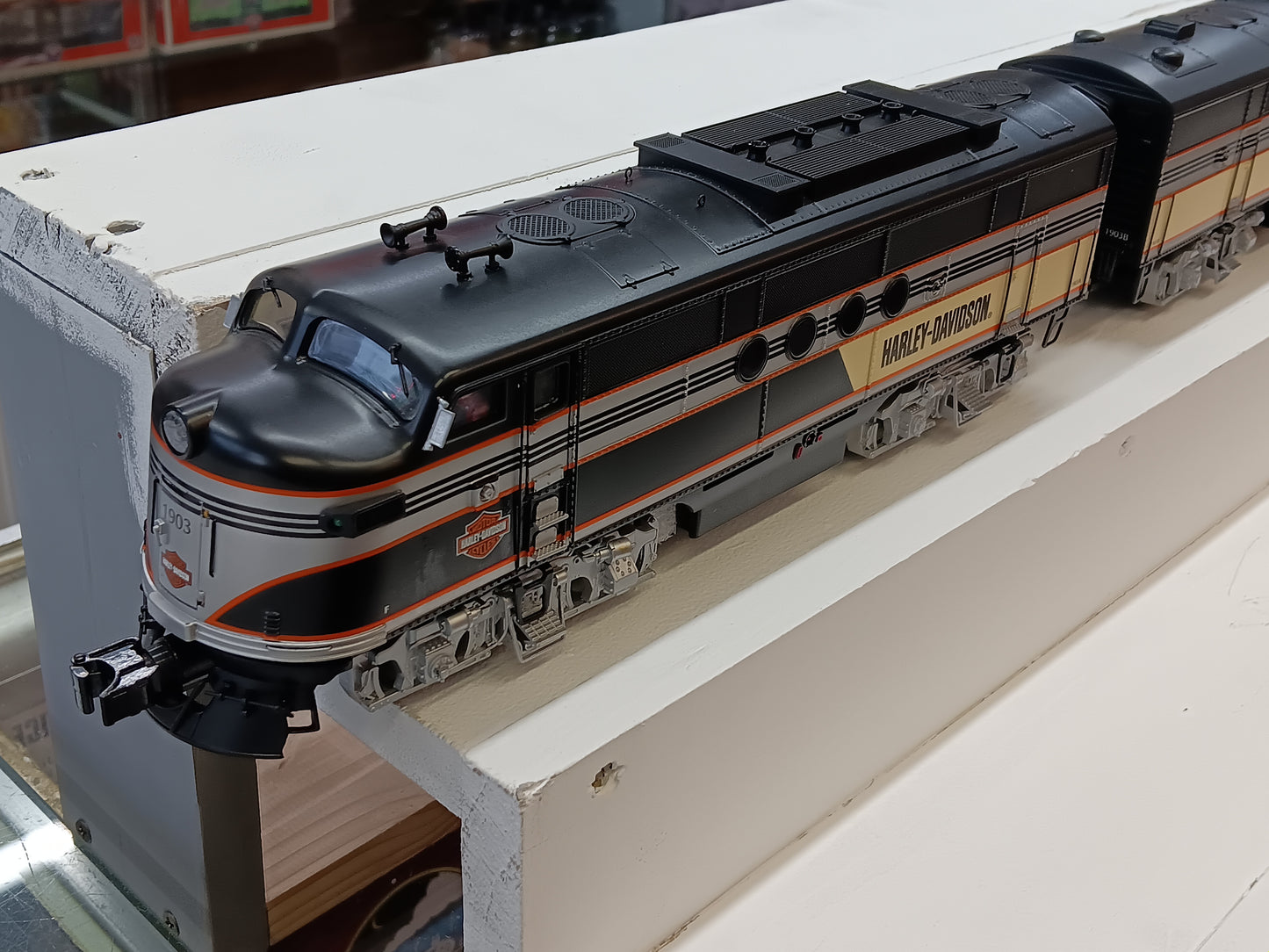 ( Sold Out ) MTH Premier # 20-2563-1 ( Rare ) Harley-Davidson O Scale Premier FT ABA Diesel Set - With Proto-Sound 2.0