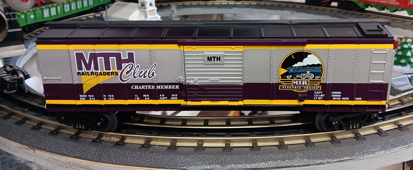 MTH RailKing # 30-7423 O Gauge MTH RailRoaders Club 1998 Box Car