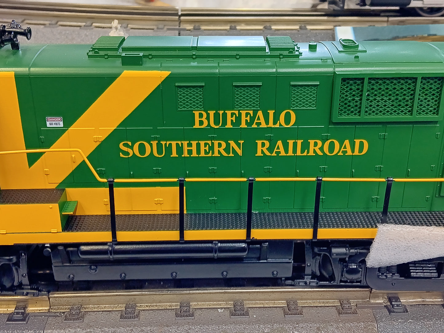 MTH O Scale Premier # 20-22060-1 Buffalo Southern RS-11 Low Hood Diesel Engine w/Proto-Sound 3.0