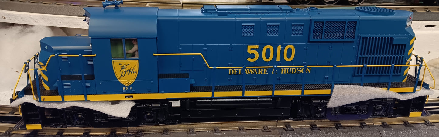 MTH O Scale Premier # 20-22059-1 Delaware & Hudson RS-11 Low Hood Diesel Engine w/Proto-Sound 3.0