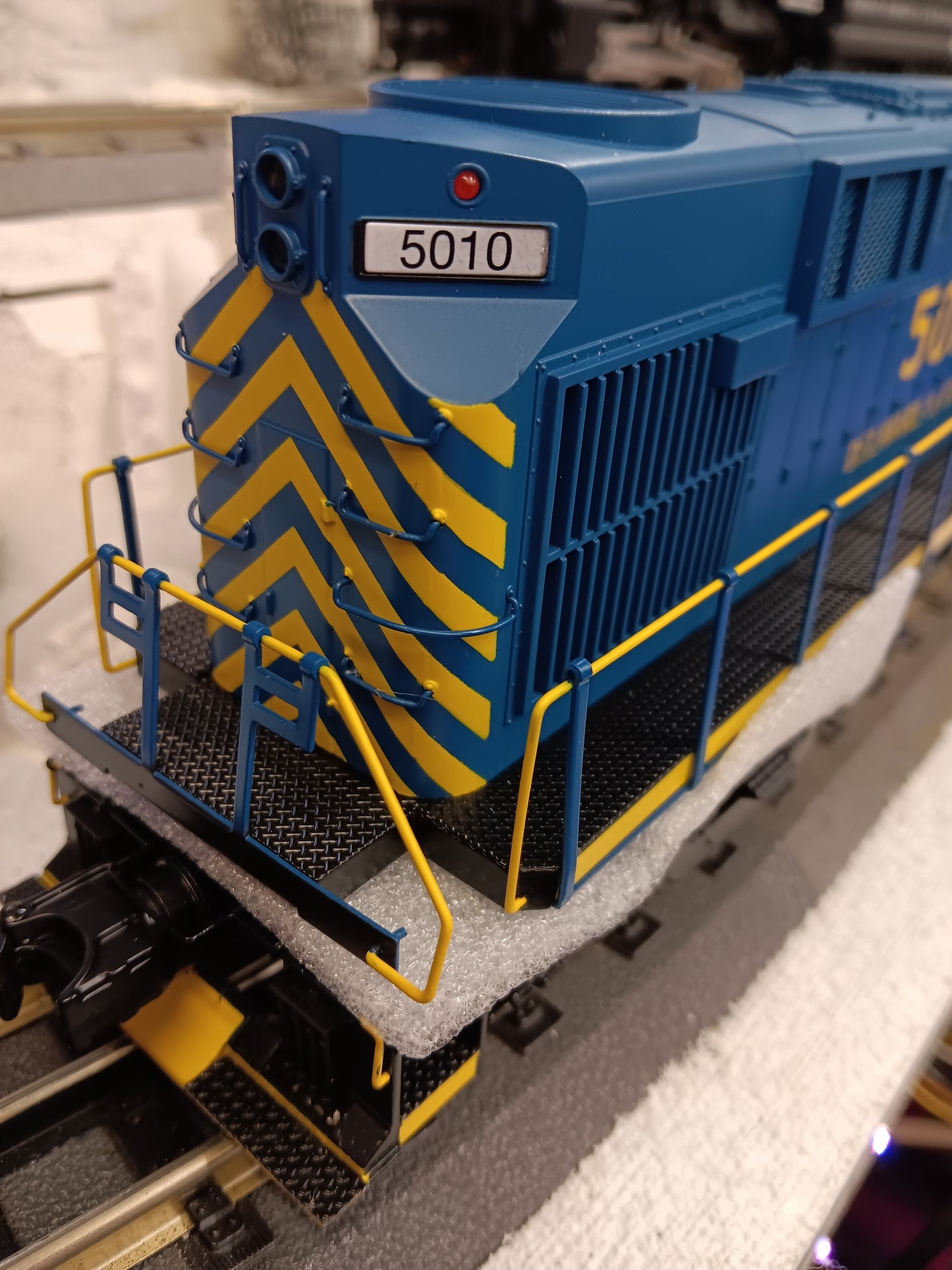 MTH O Scale Premier # 20-22059-1 Delaware & Hudson RS-11 Low Hood Diesel Engine w/Proto-Sound 3.0