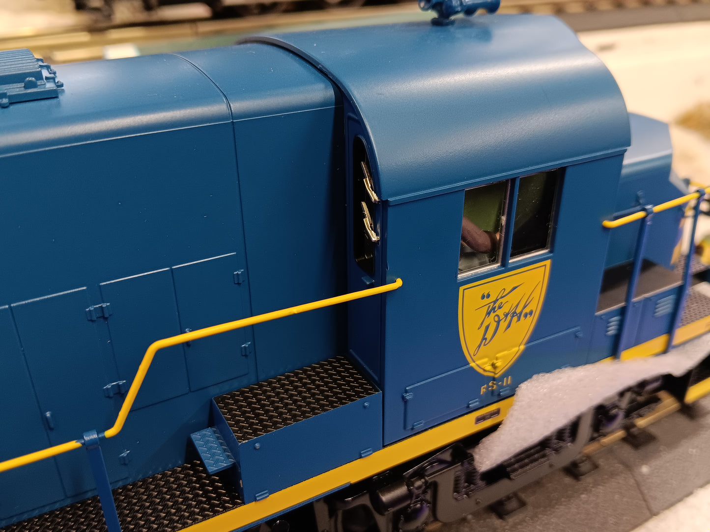 MTH O Scale Premier # 20-22059-1 Delaware & Hudson RS-11 Low Hood Diesel Engine w/Proto-Sound 3.0