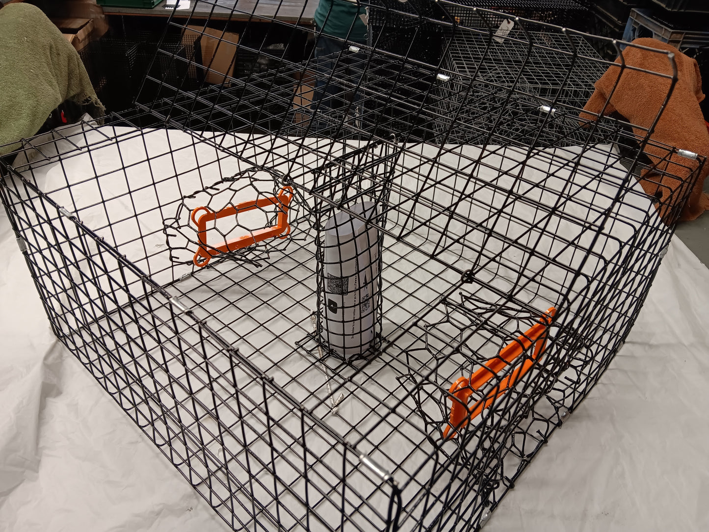 E-Z Catch # P-301-B-LTE Half Size Maryland Style Crab Pot ( 24 x 24 x 12 )