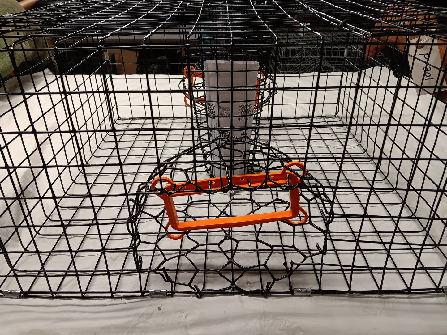 E-Z Catch # P-301-B-LTE Half Size Maryland Style Crab Pot ( 24 x 24 x 12 )
