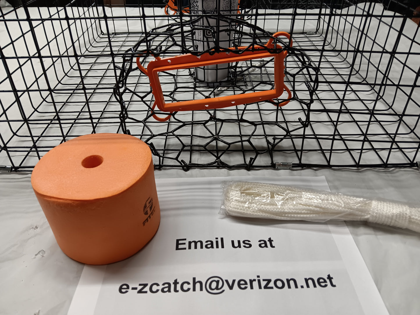 E-Z Catch # P-301-B-KIT-LTE Half Size Maryland Style Crab Pot ( 24 x 24 x 12 )