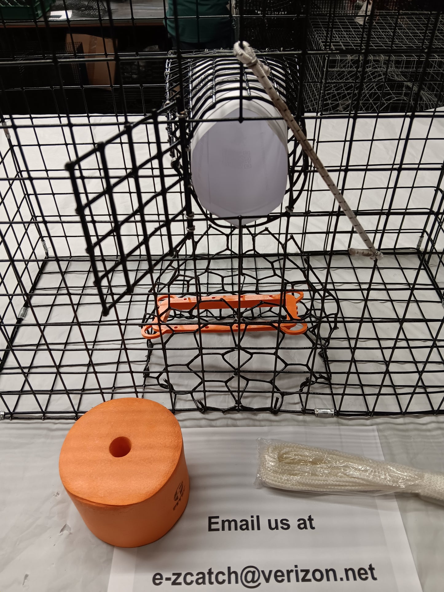 E-Z Catch # P-301-B-KIT-LTE Half Size Maryland Style Crab Pot ( 24 x 24 x 12 )