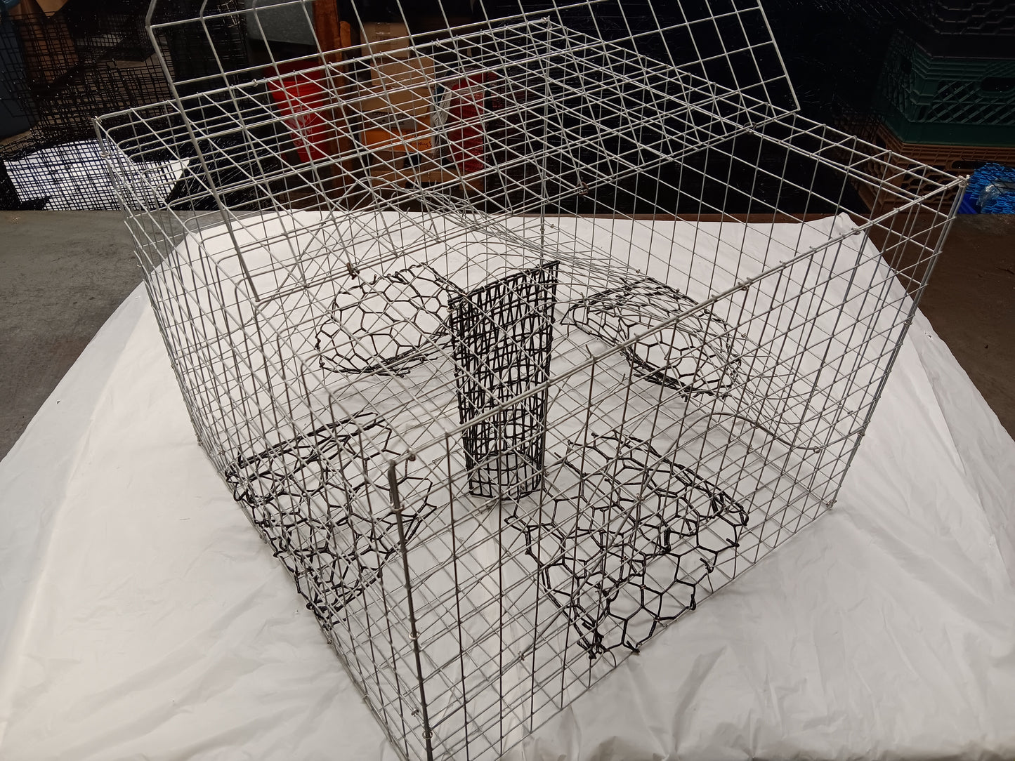 * PICK UP ONLY * E-Z Catch # G-302 ( Galvanized ) Full Size Maryland Style Crab Pots ( 24 x 24 x 18 )