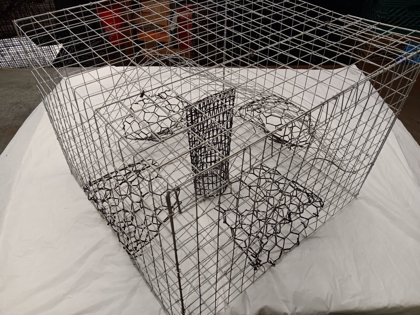 * PICK UP ONLY * E-Z Catch # G-302 ( Galvanized ) Full Size Maryland Style Crab Pots ( 24 x 24 x 18 )