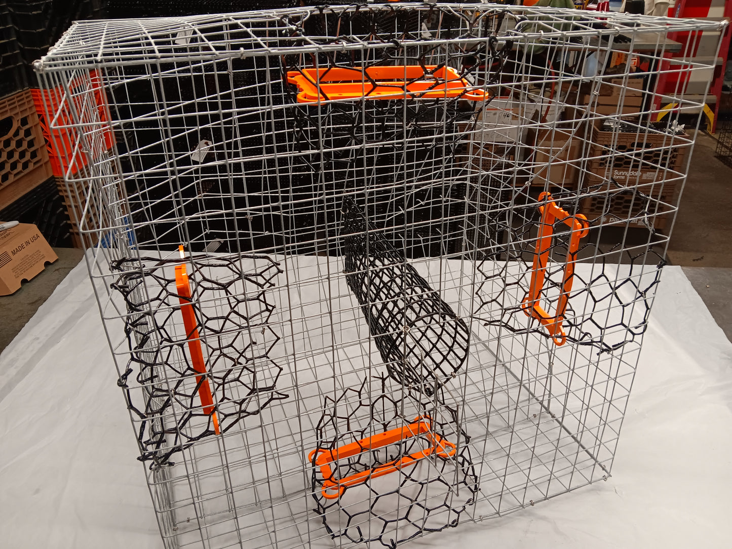 * PICK UP ONLY * E-Z Catch # G-302-LTE ( Galvanized ) Full Size Maryland Style Crab Pots ( 24 x 24 x 18 )