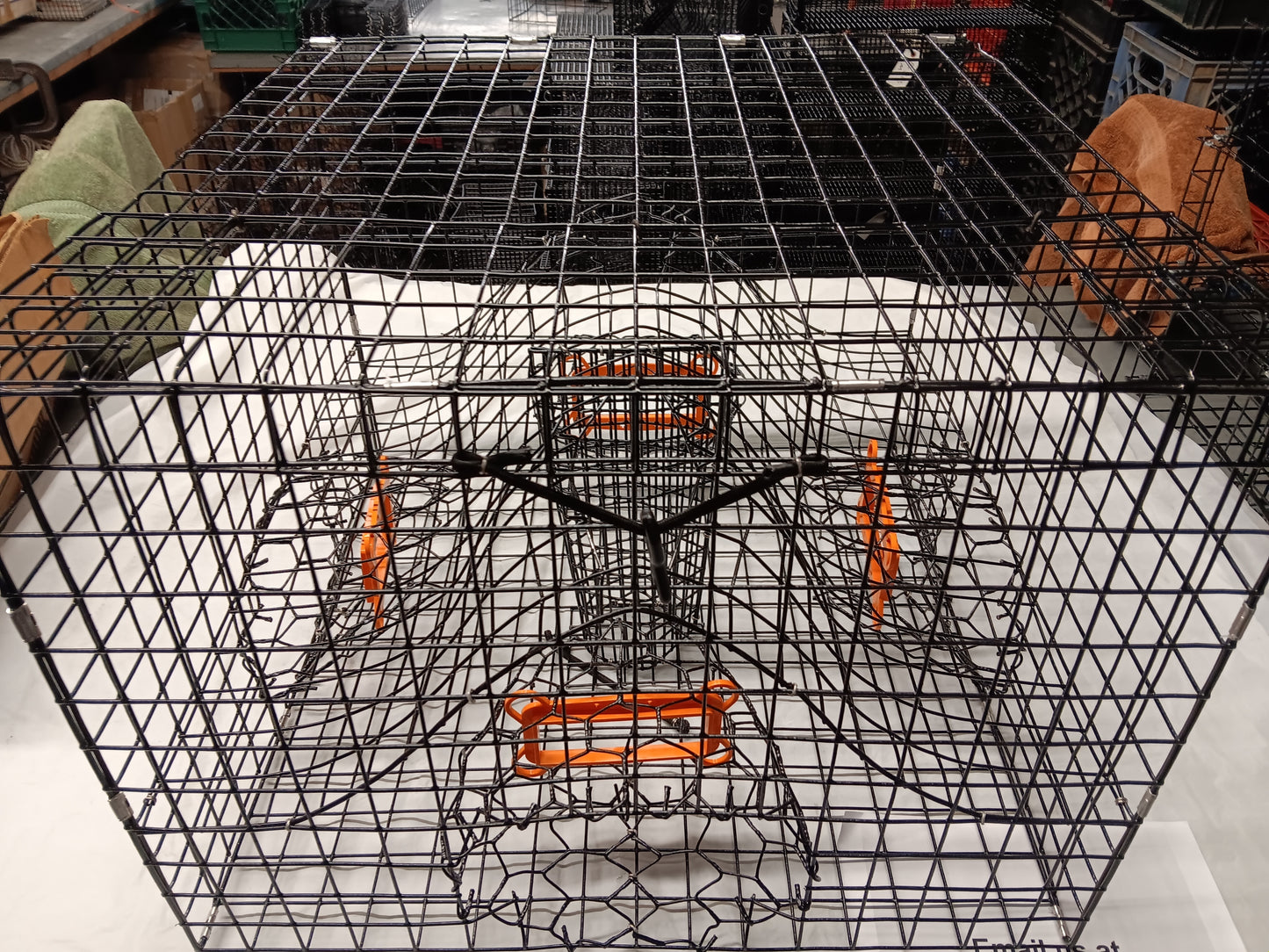 * PICK UP ONLY * E-Z Catch # P-302-STE Full Size Maryland Style Crab Pots ( 24 x 24 x 18 )