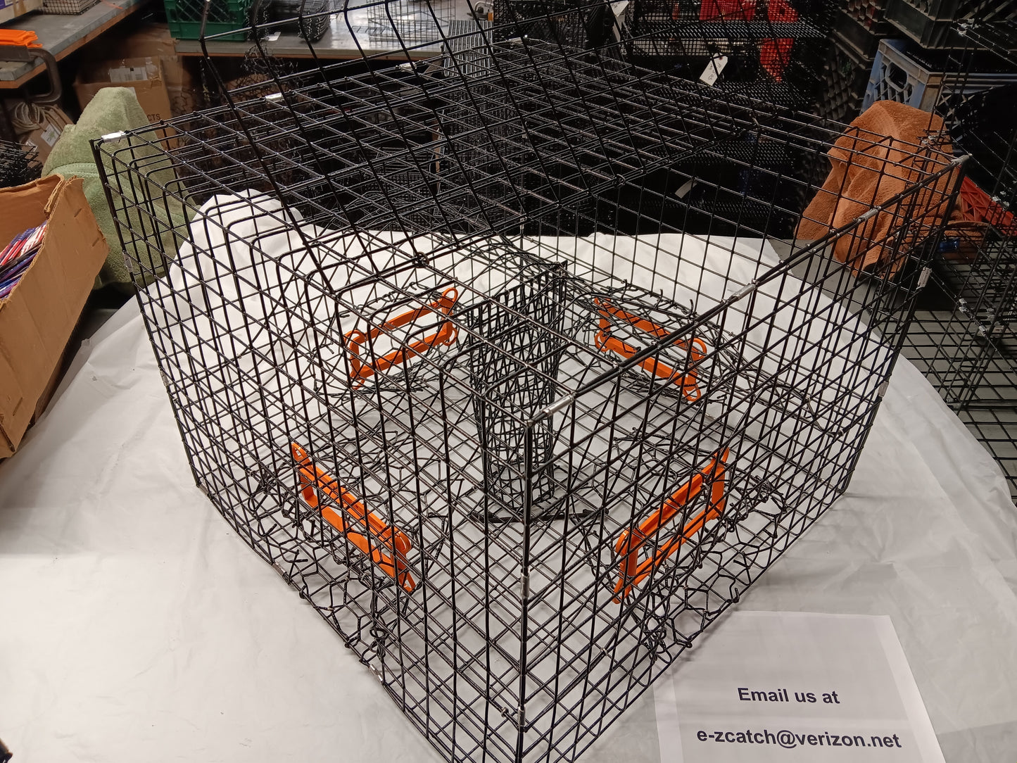 * PICK UP ONLY * E-Z Catch # P-302-LTE Full Size Maryland Style Crab Pots ( 24 x 24 x 18 )