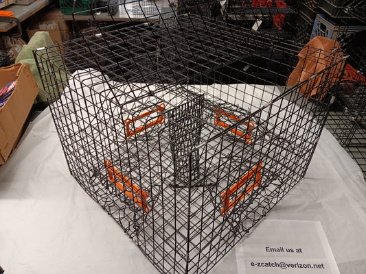 * PICK UP ONLY * E-Z Catch # P-302-LTE Full Size Maryland Style Crab Pots ( 24 x 24 x 18 )