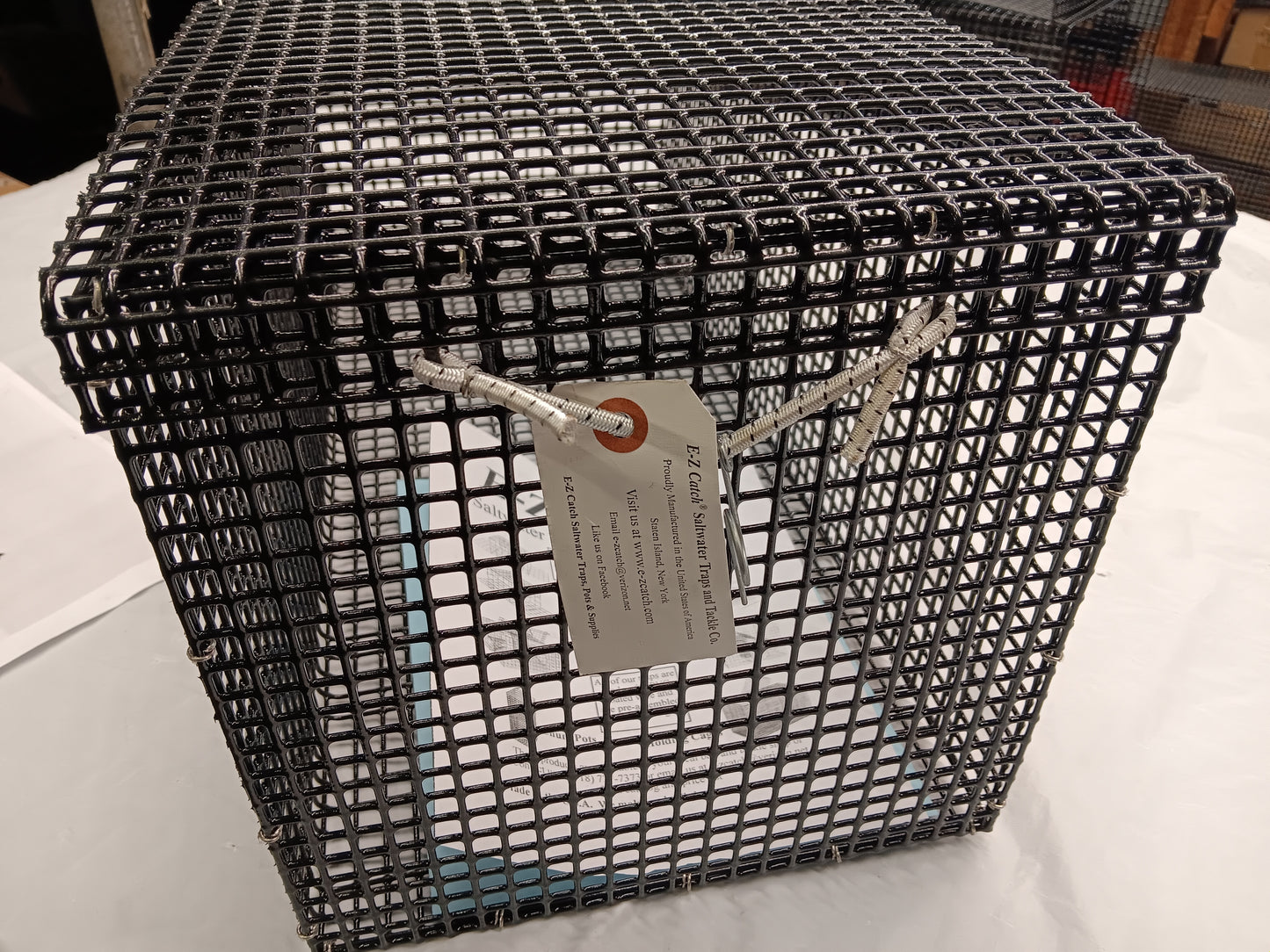 E-Z Catch # P-504 Holding Cage