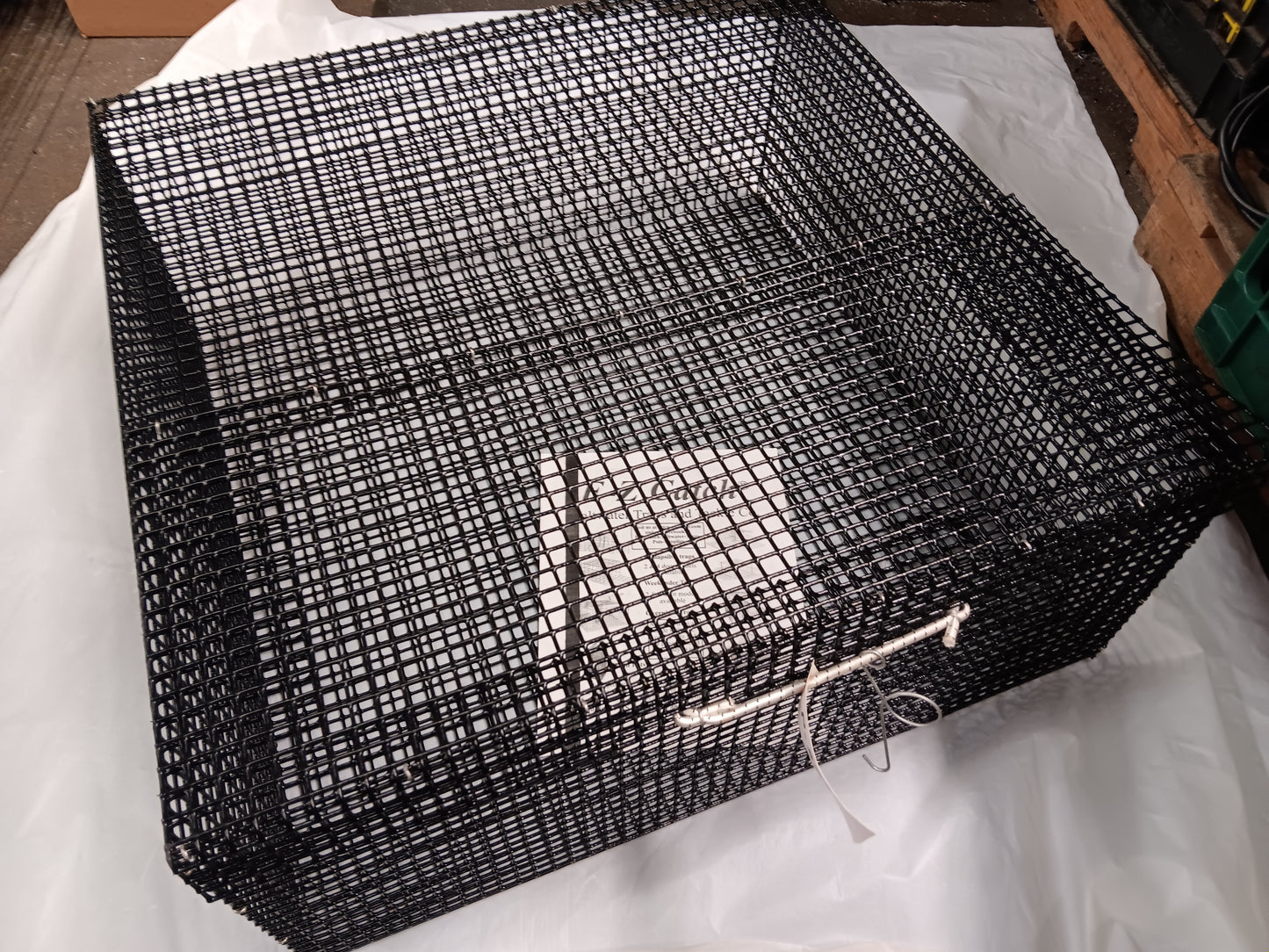 E-Z Catch # P-5002 Holding Cage ( Pick Up Only ) 24 x 24 x 10 ( 1/2 x 1/2 mesh )