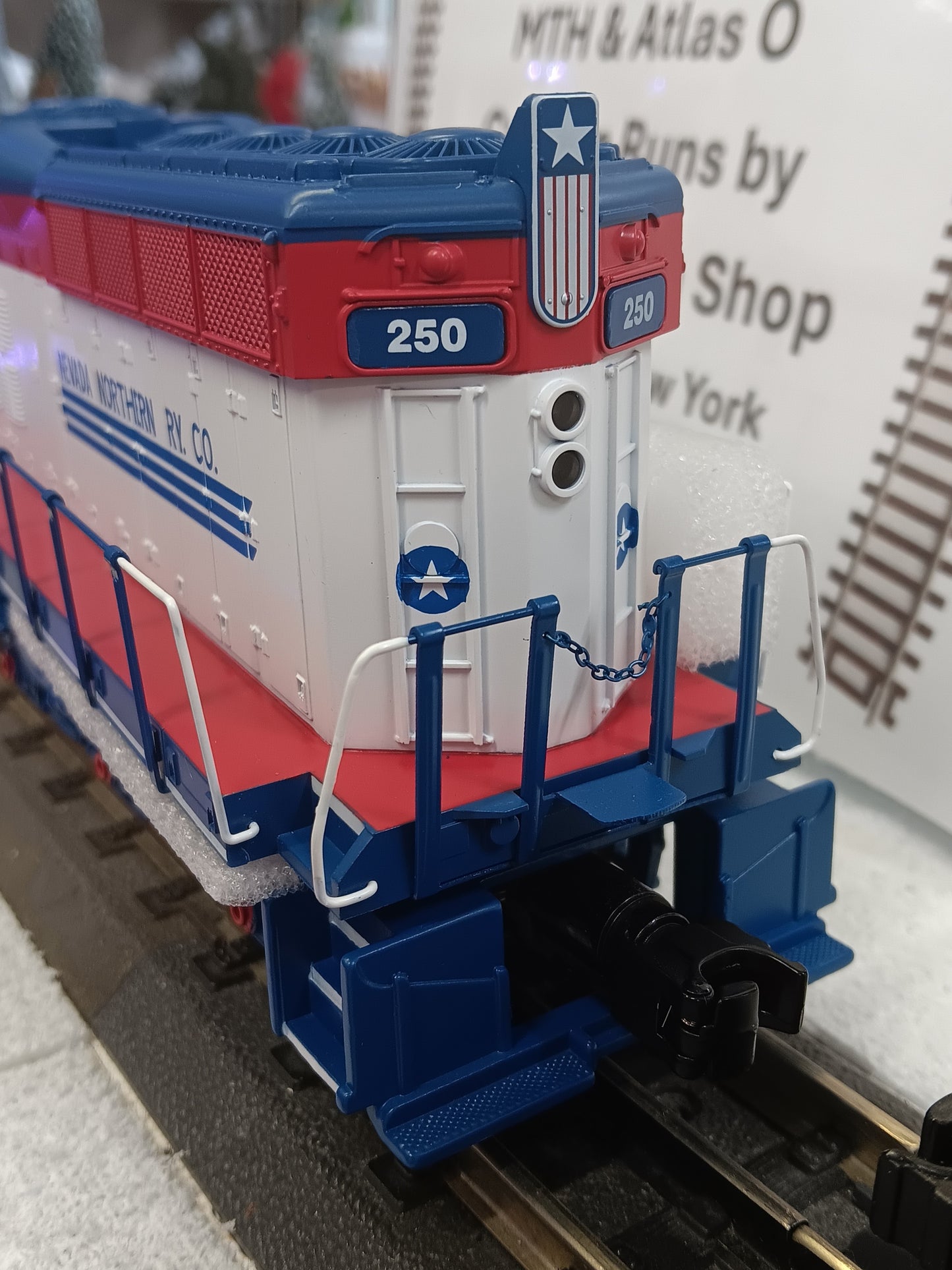 MTH RailKing # 30-21359-1 O Scale Nevada Northern SD-9 Diesel Engine w/Proto-Sound 3.0