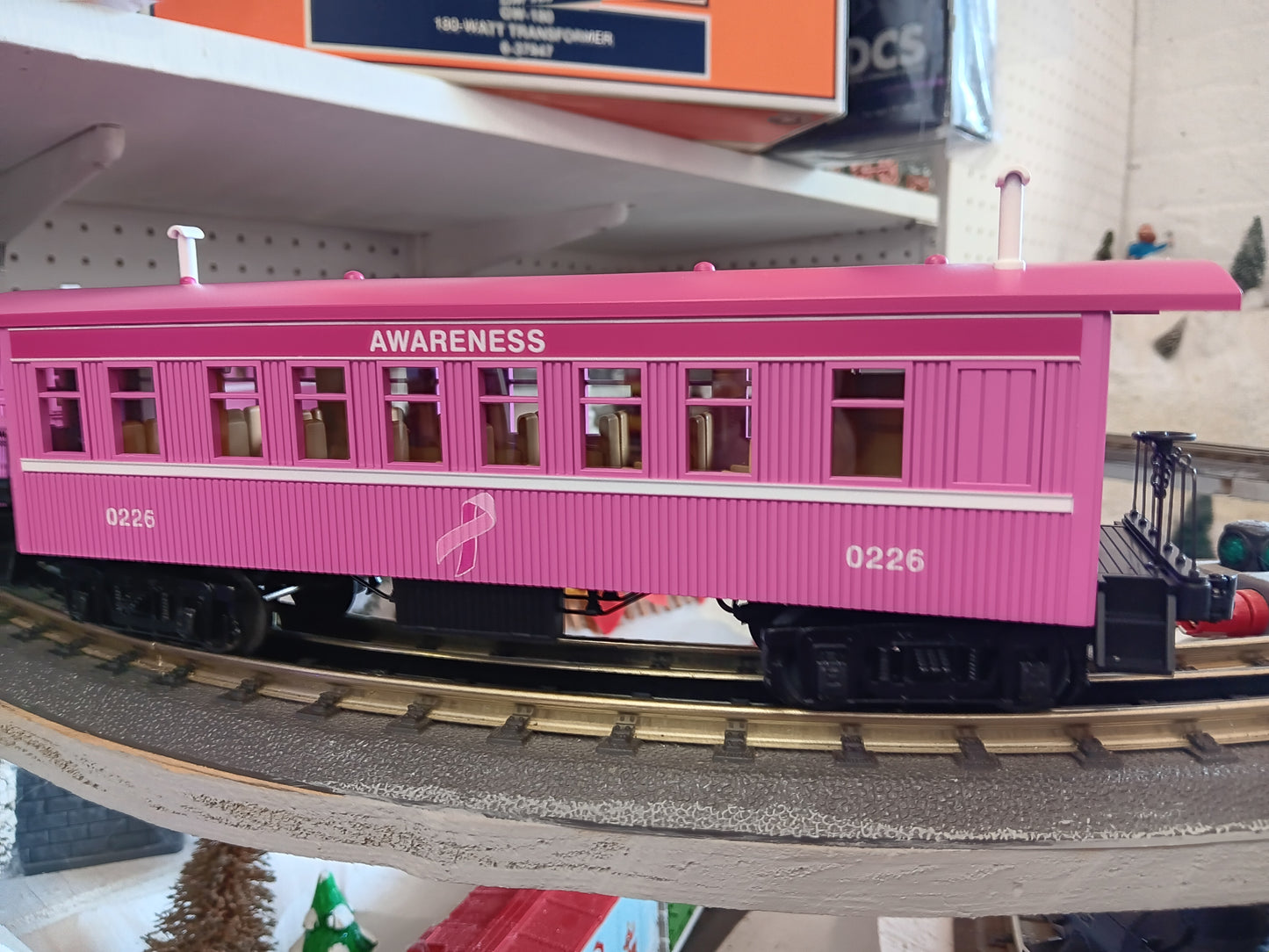 E-Z Catch Custom 30-6462 O Gauge RailKing Cancer Awareness 3-Car Overton Passenger Coach Set
