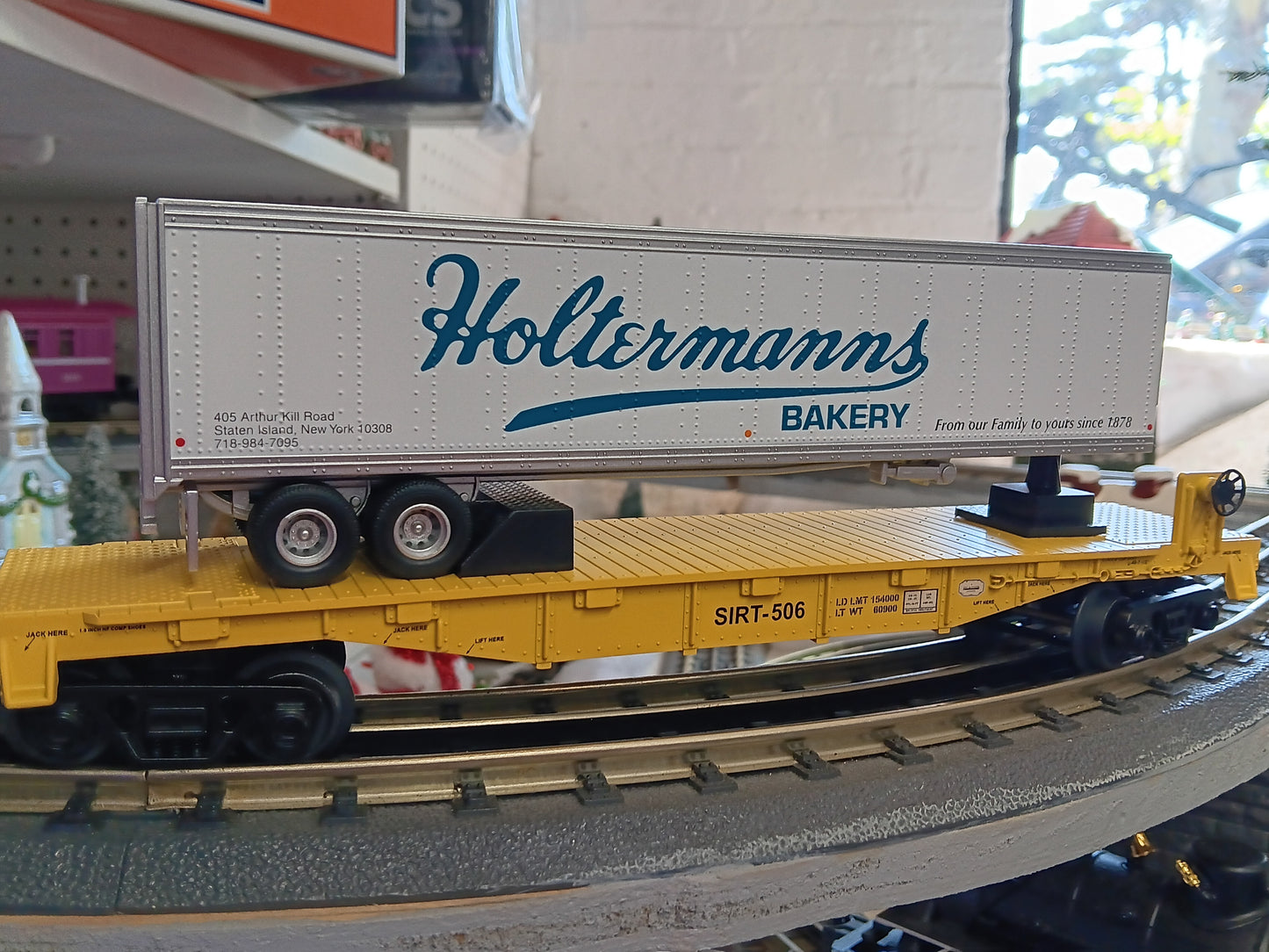 E-Z Catch Custom MTH # 30-78602 SIRT O Gauge Flat Car # 506 w/ HOLTERMANNS BAKERY Trailer