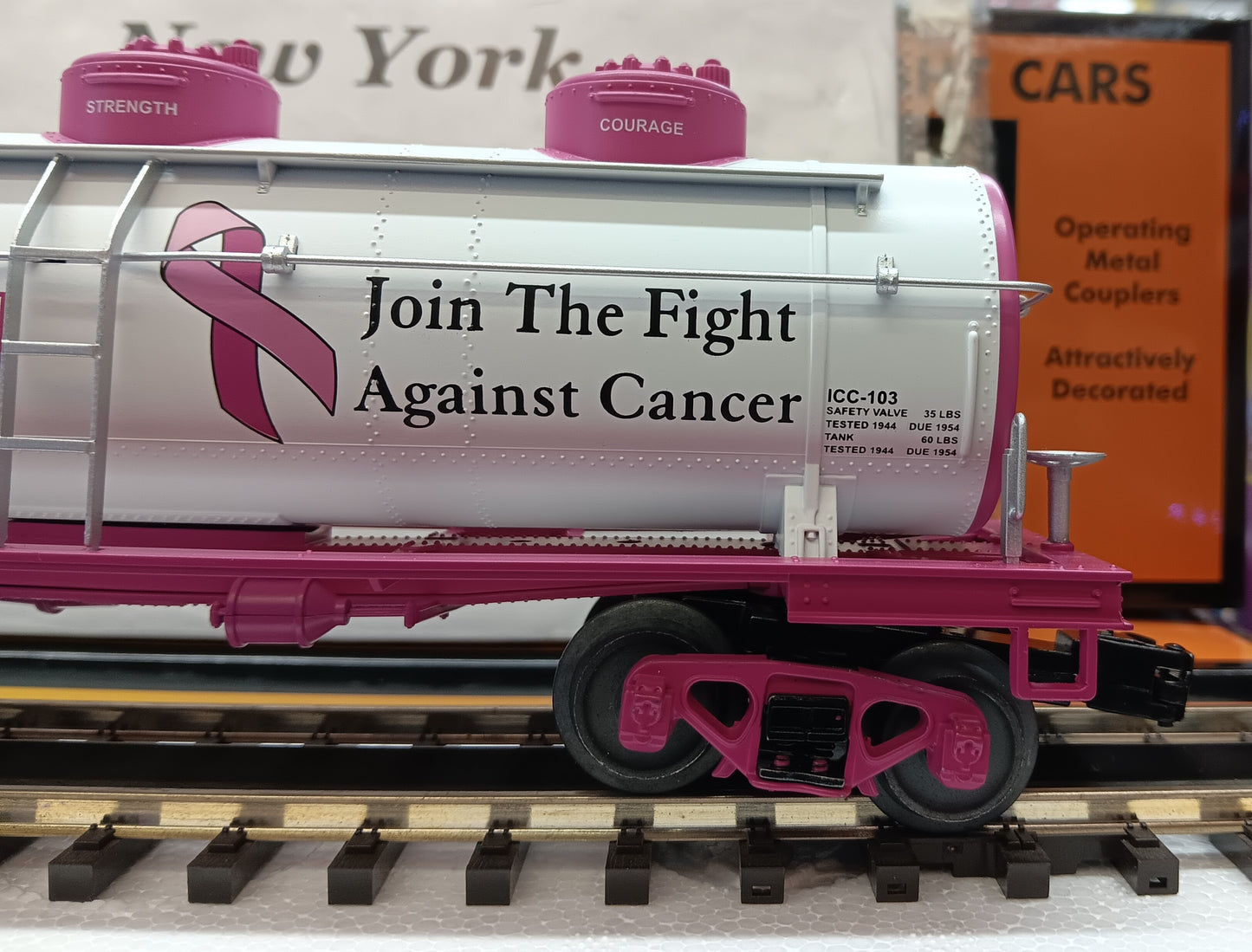 E-Z Catch Custom MTH RailKing # 30-73672 Cancer Awareness 3-Dome Tank Car Rd # Cure 7