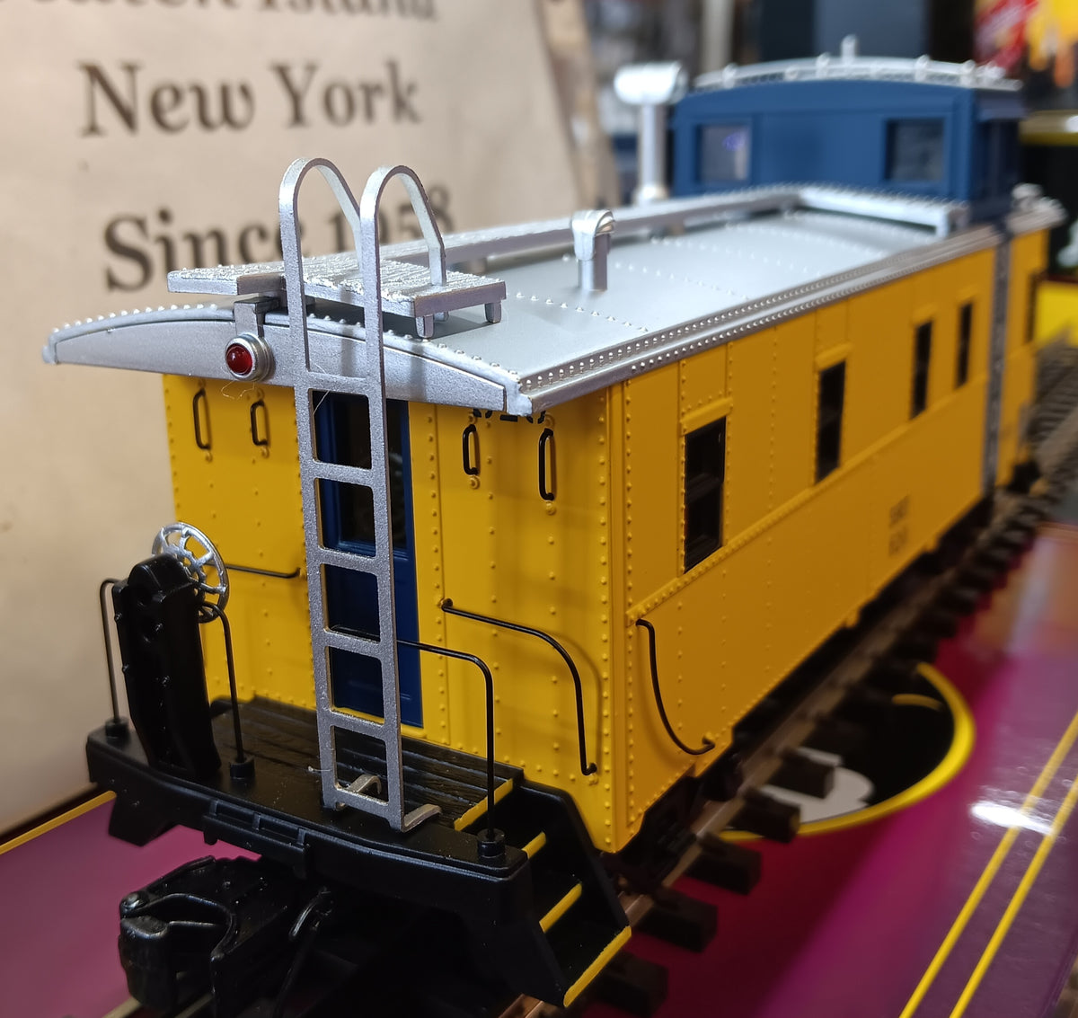 E-Z CATCH EXCLUSIVE Staten Island Rapid Transit Offset Steel Caboose MTH Premier # 20‑91911