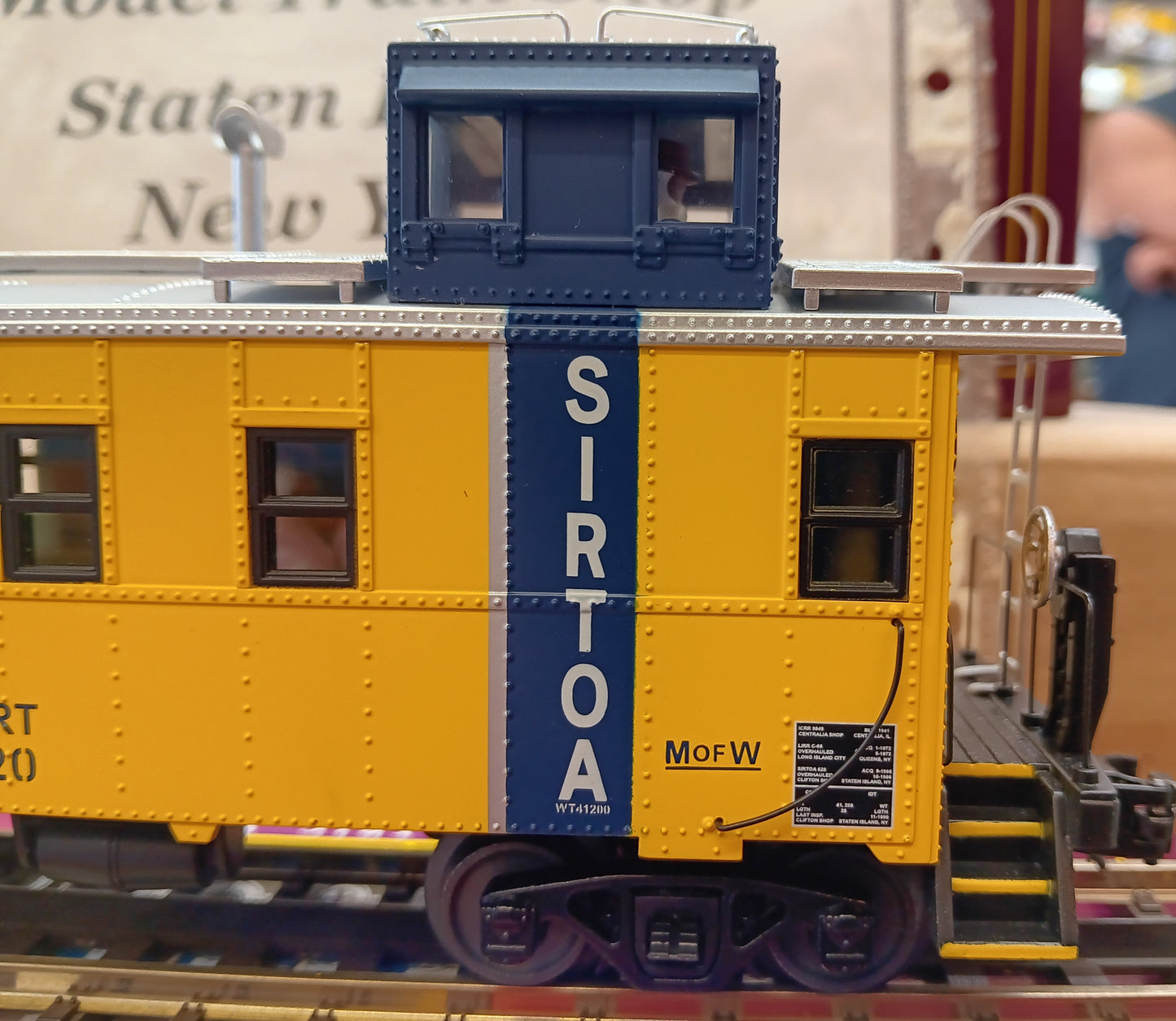 E-Z CATCH EXCLUSIVE Staten Island Rapid Transit Offset Steel Caboose MTH Premier # 20‑91911
