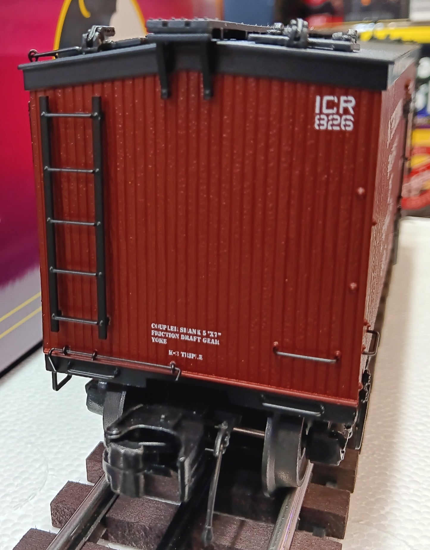 E-Z Catch  CTTA Custom run Intercolonial Railway of Canada MTH premier 36' Woodsided Reefer Car